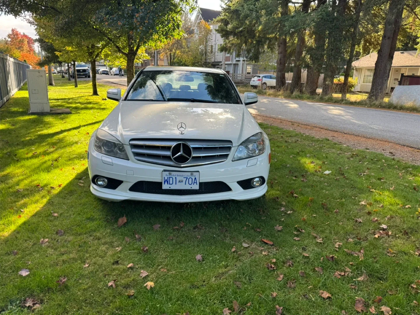 Mercedes-Benz C-Class image indicator(9)