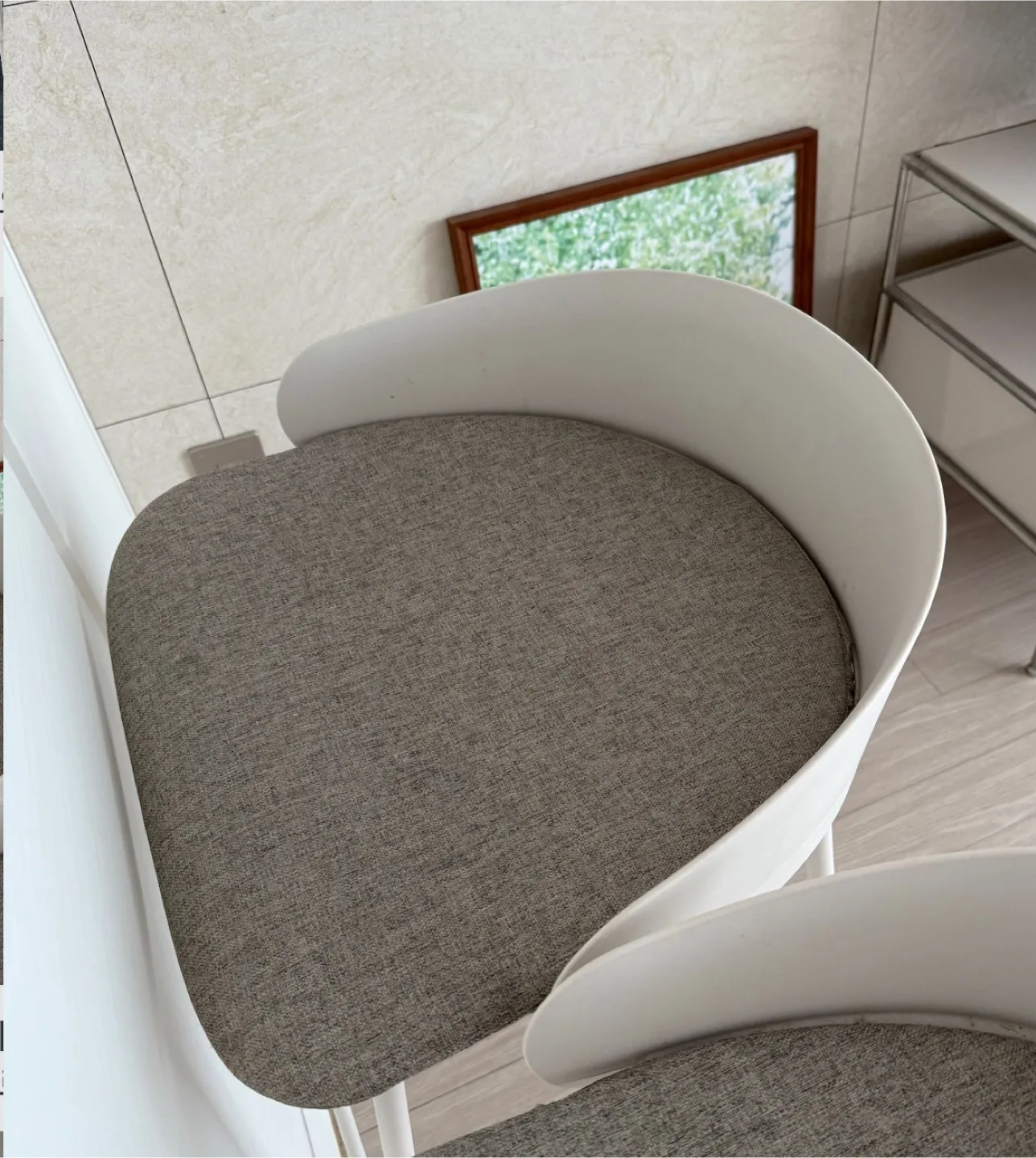 Bar Stool - White & Grey image indicator(3)