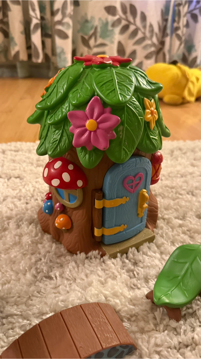 Lakeshore Fairy Treehouse Figurines Set Check more pictures - photo 3