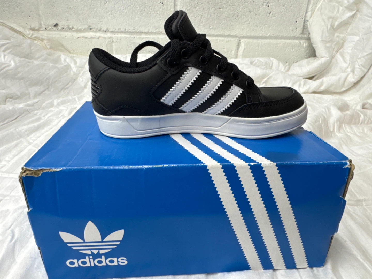 Adidas Hardcourt Low Kids Size 12K - photo 3