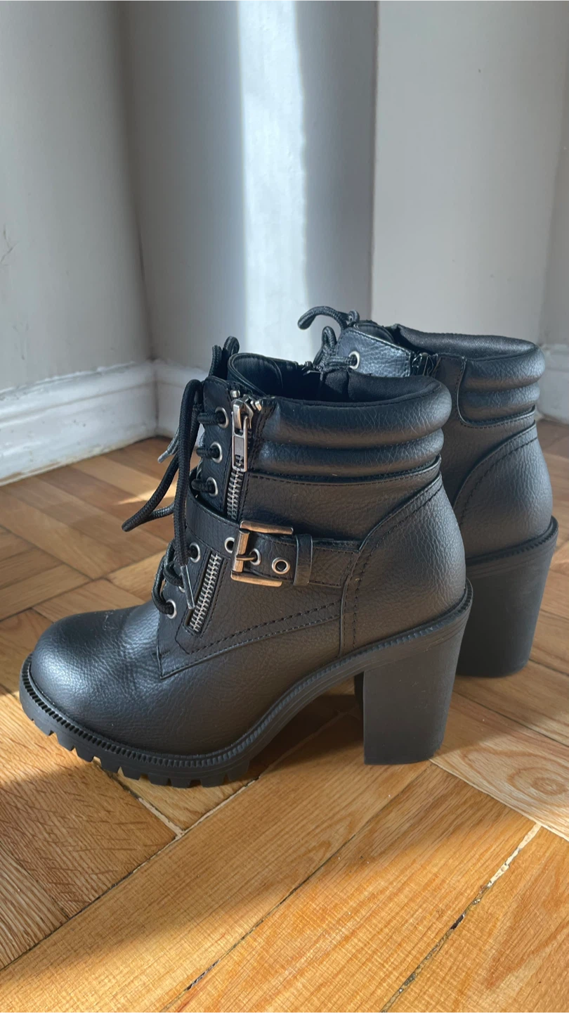 Black Heeled Ankle Boots, Size 7WW - photo 2