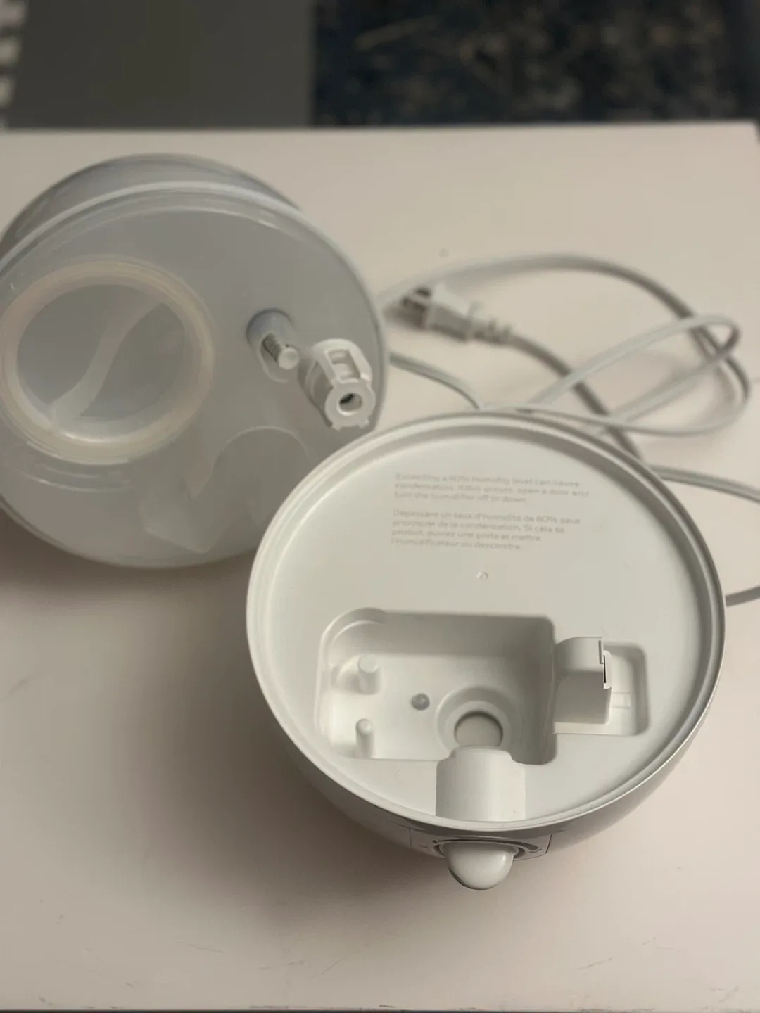 Vicks 3-in-1 Humidifier, Diffuser and 7 Colours Night Light image indicator(3)