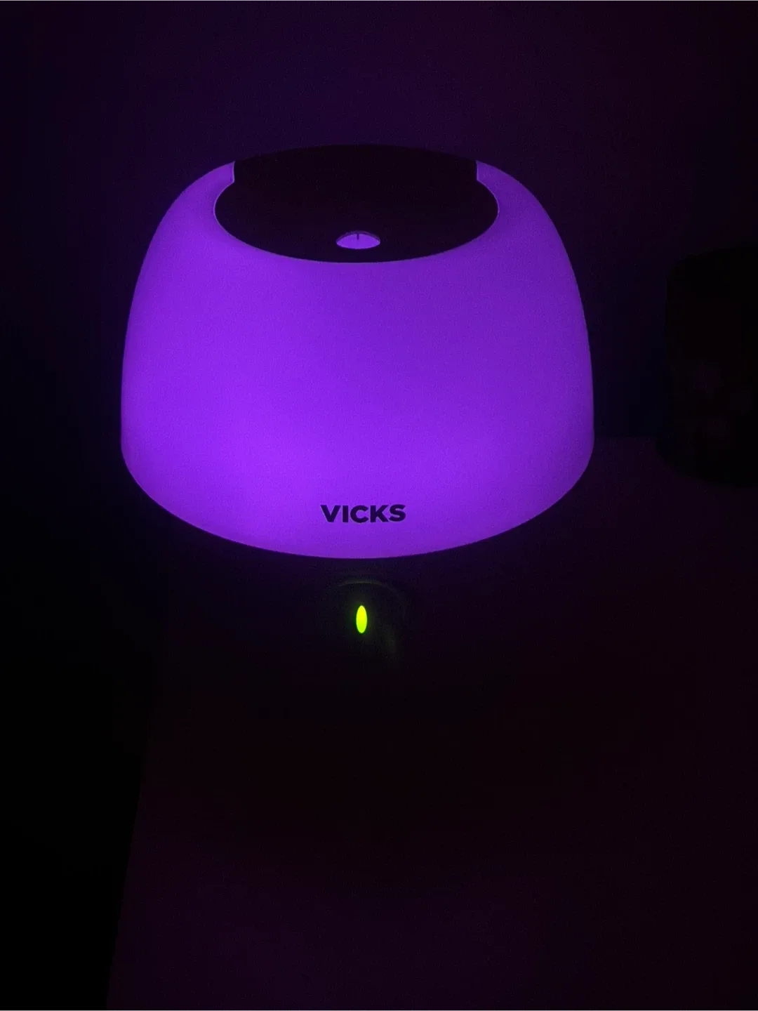 Vicks 3-in-1 Humidifier, Diffuser and 7 Colours Night Light image indicator(5)