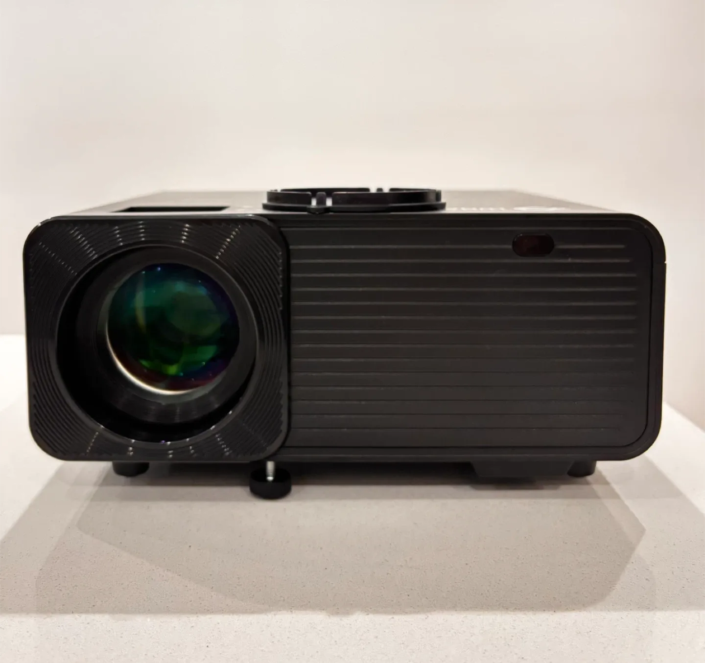 Ensemble Cinéma Maison 8K – Projecteur + Écran 72’’