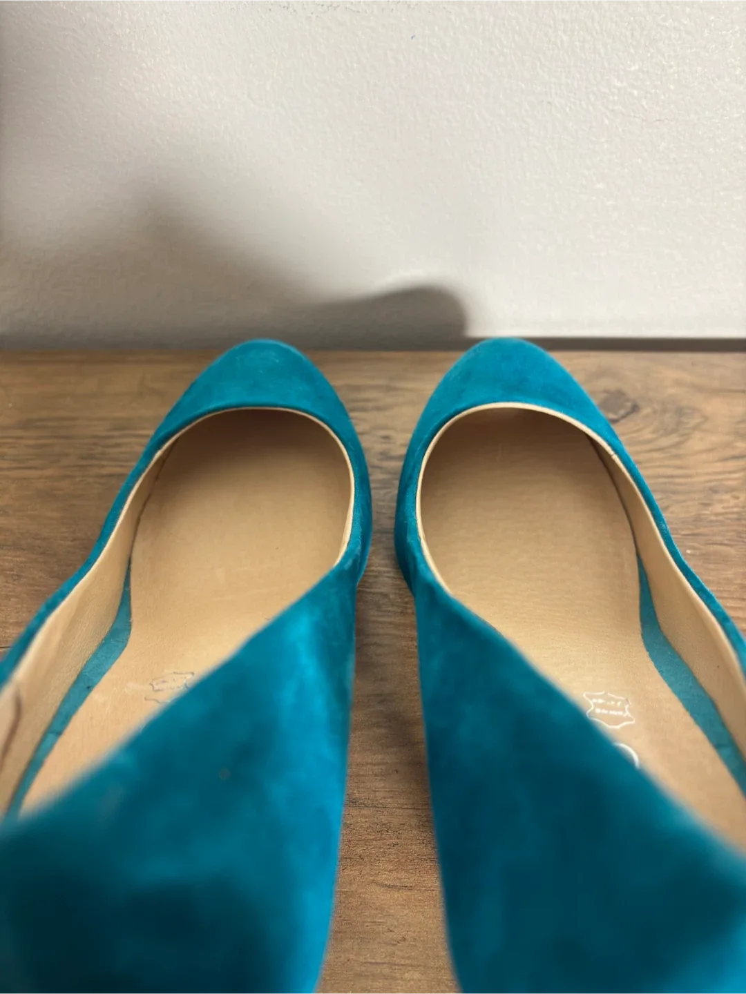 ALDO Teal Suede Pumps Size 40 - Secure Now! image indicator(8)