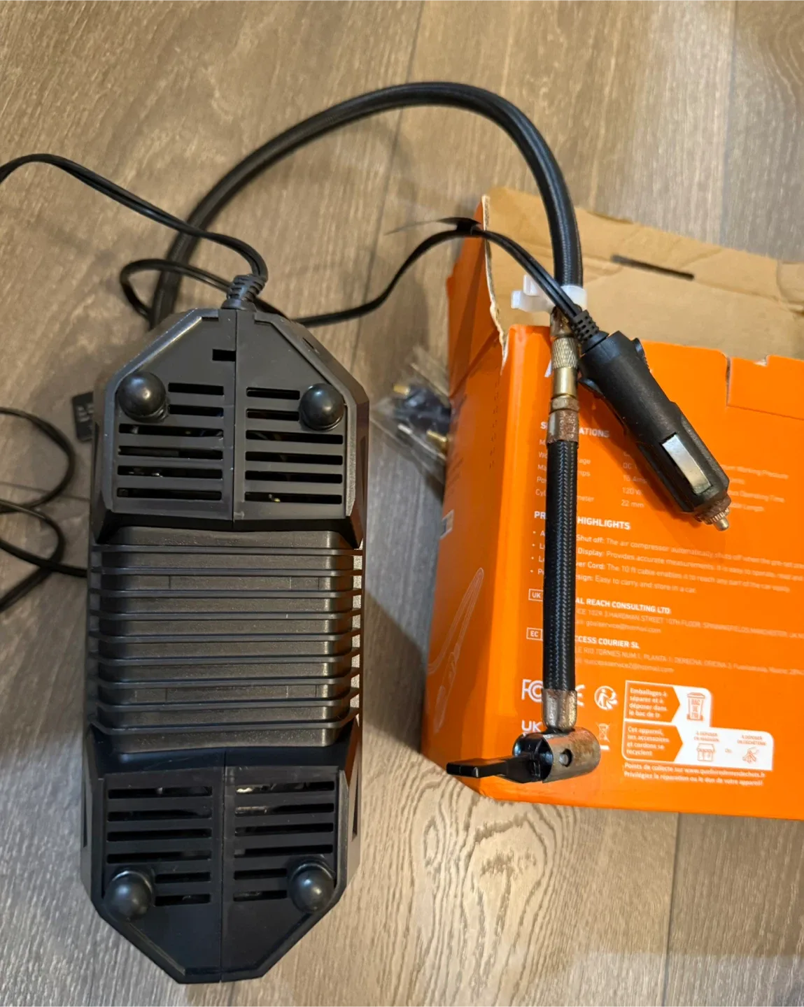 AstroAI Portable Car Air Pump image indicator(4)