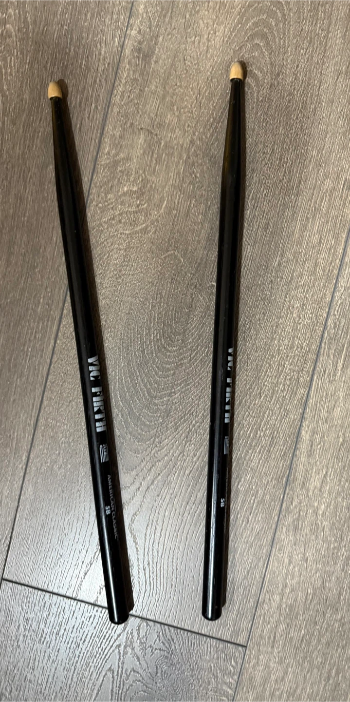 Vic Firth American Classic 5B Drumsticks