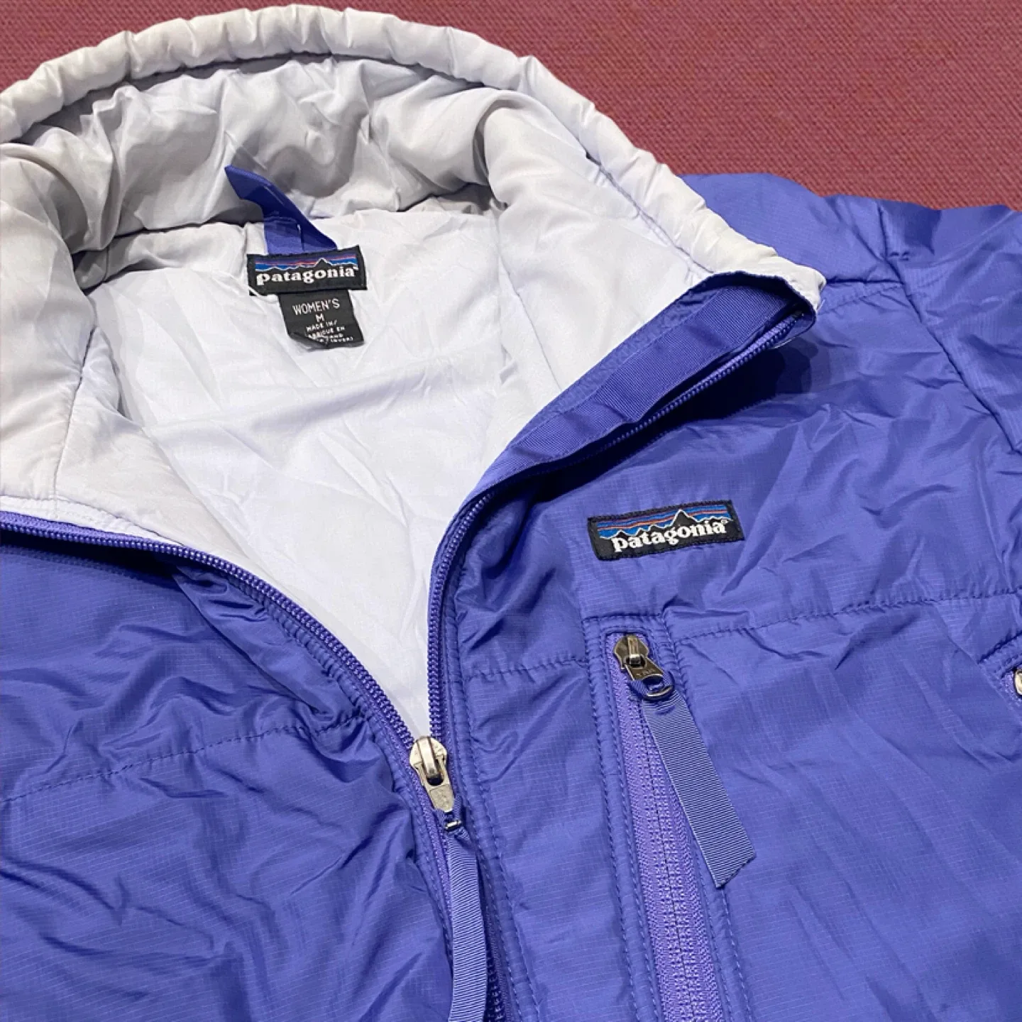 Patagonia Winter Coat (women’s medium) image indicator(4)