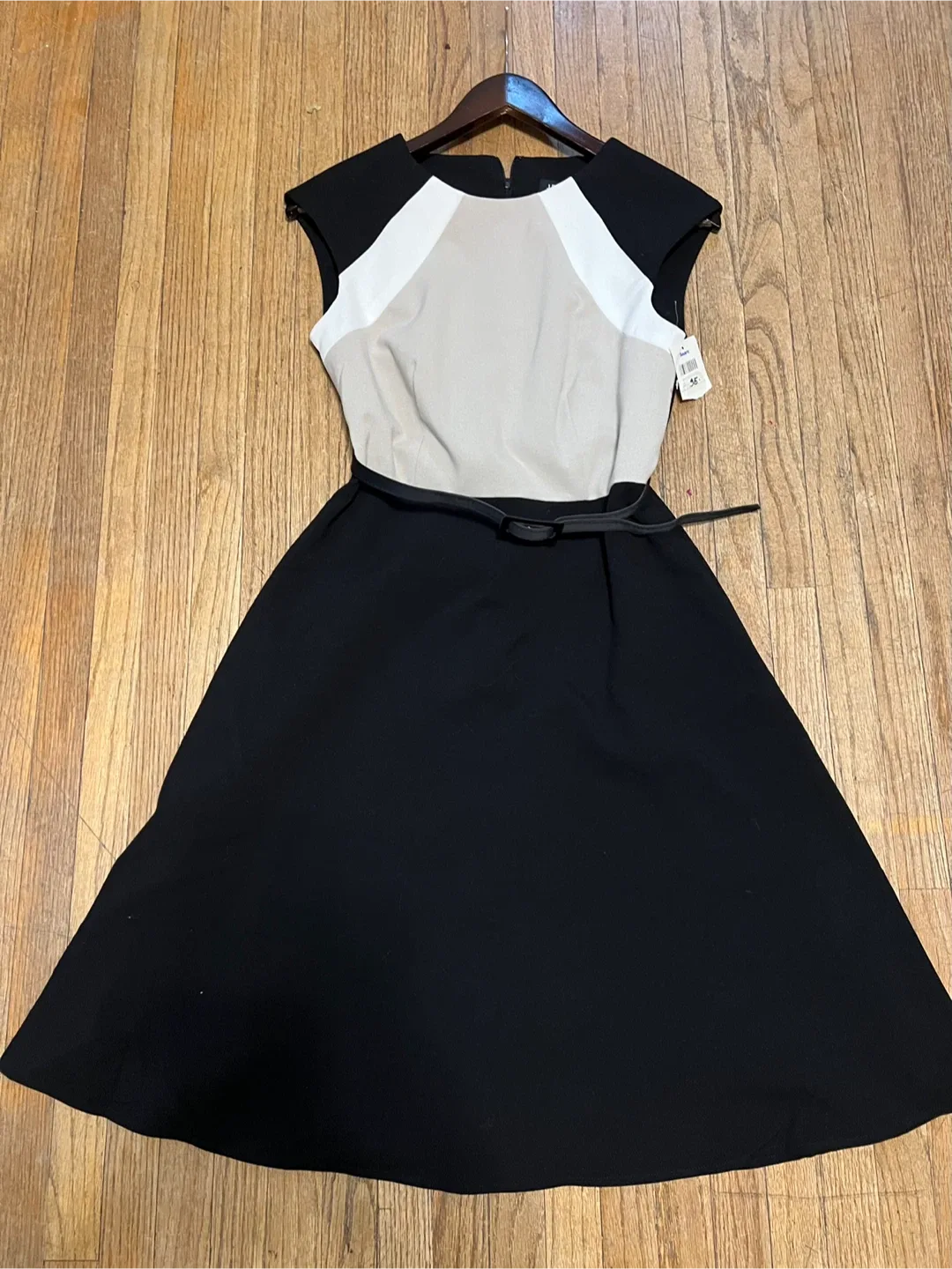 Jessica Black & Beige Dress - Size 2