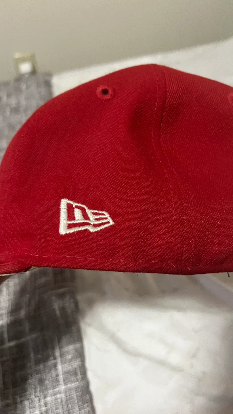 New Era NYC cap red image indicator(3)
