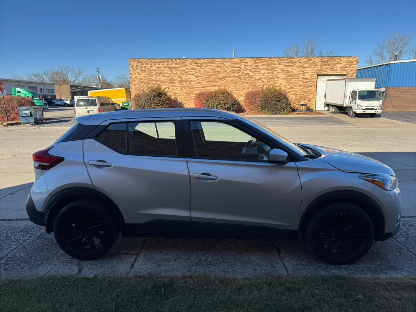 2018 NISSAN KICKS SV image indicator(2)