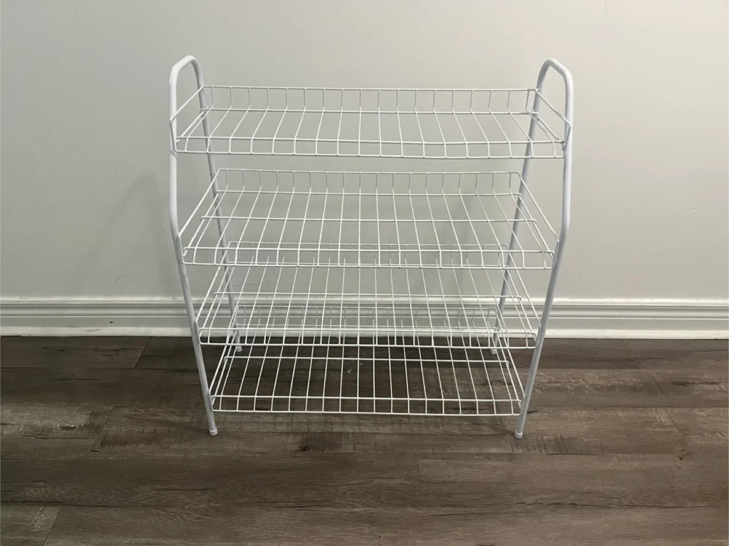 White Wire Shoe Rack image indicator(2)