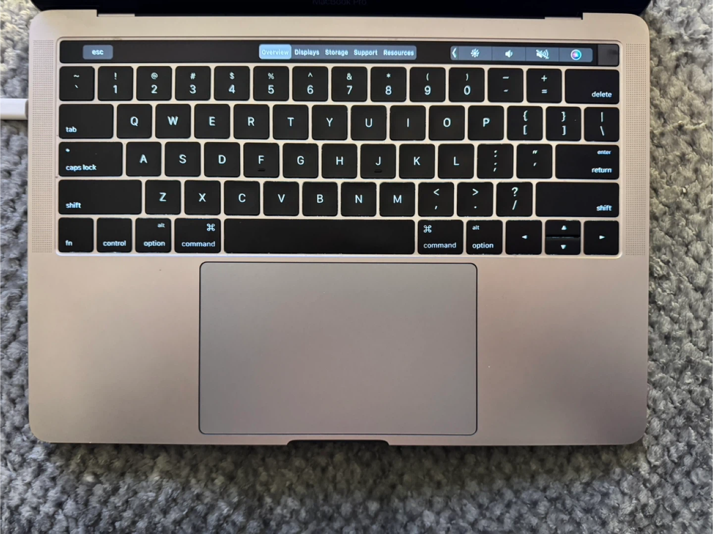 MacBook Pro 13 inch - Touch Bar - photo 3