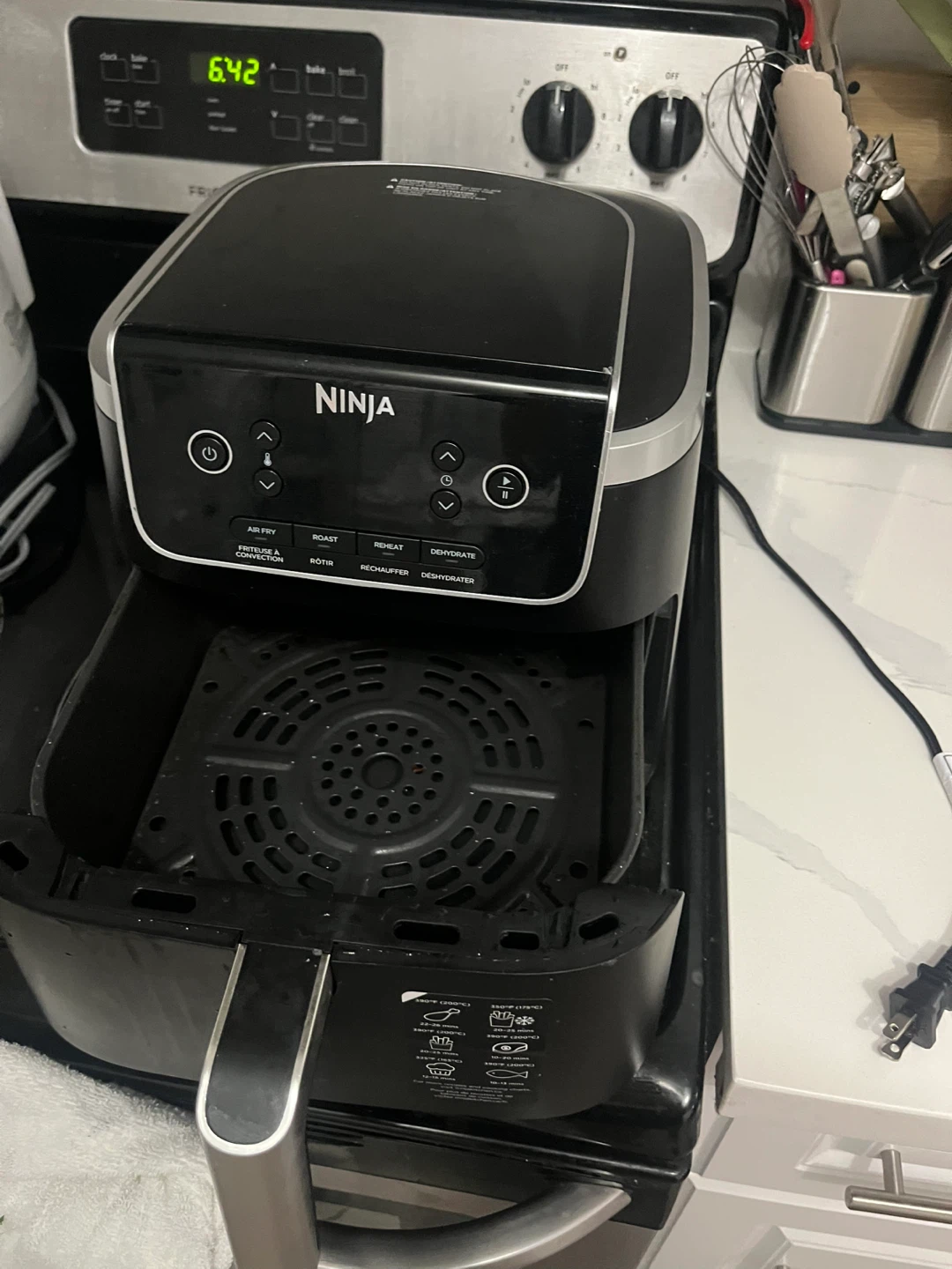 Ninja Air Fryer - photo 3