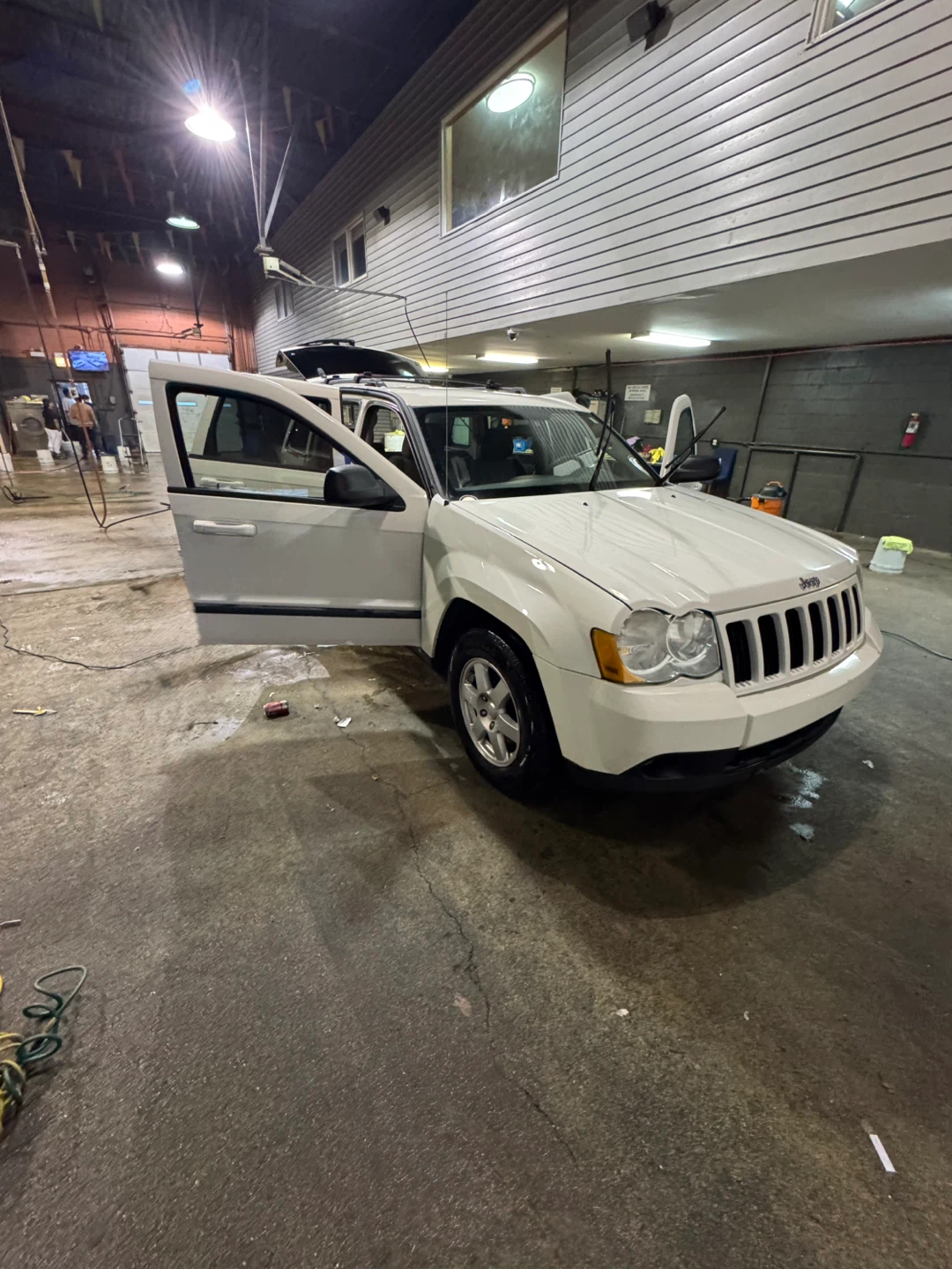 2009 jeep grand Cherokee Laredo - photo 2