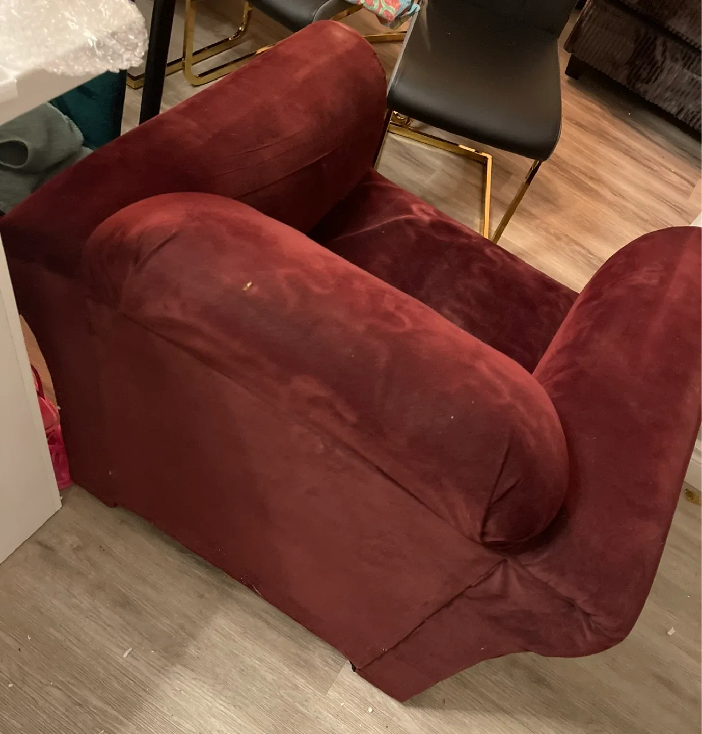 Burgundy Armchair image indicator(4)