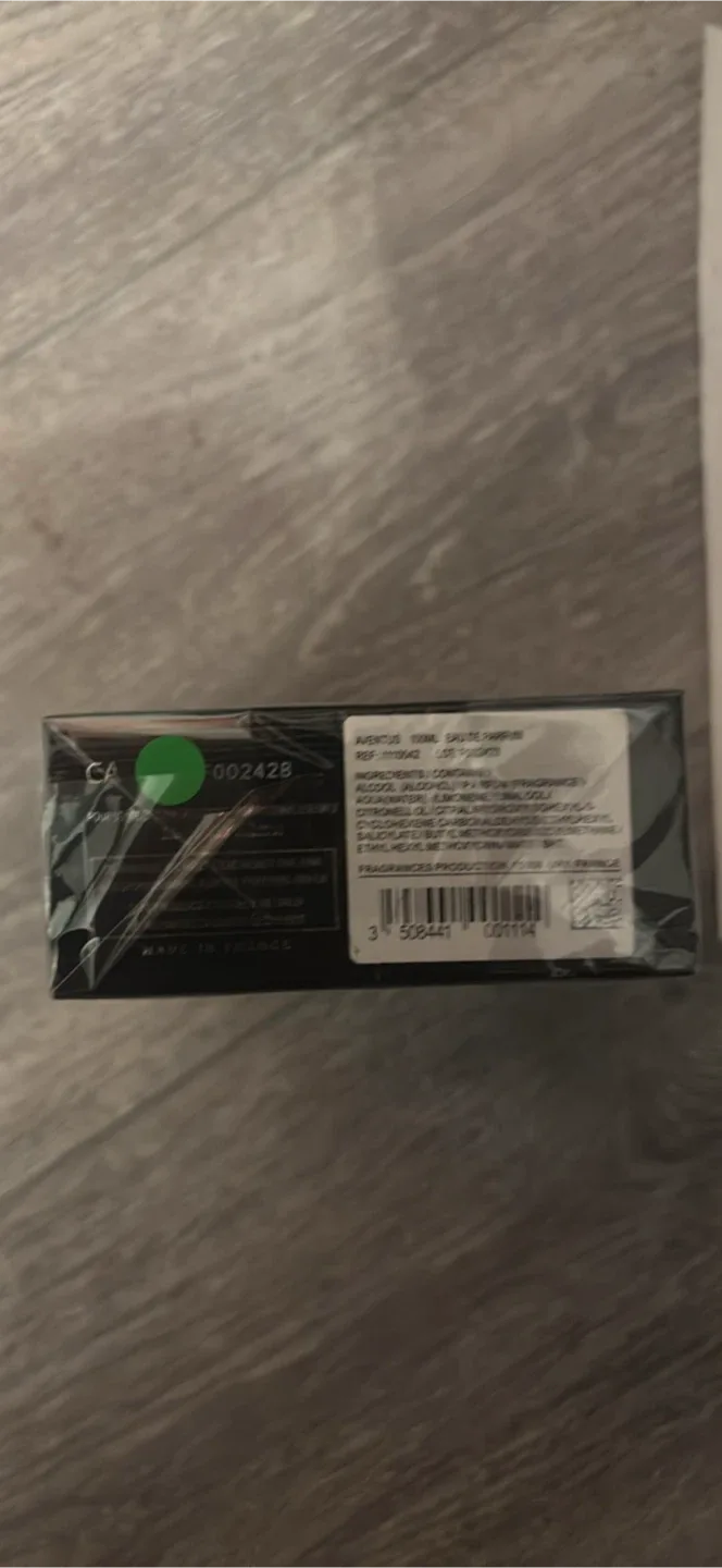 Creed Aventus 100ml New in Box image indicator(4)