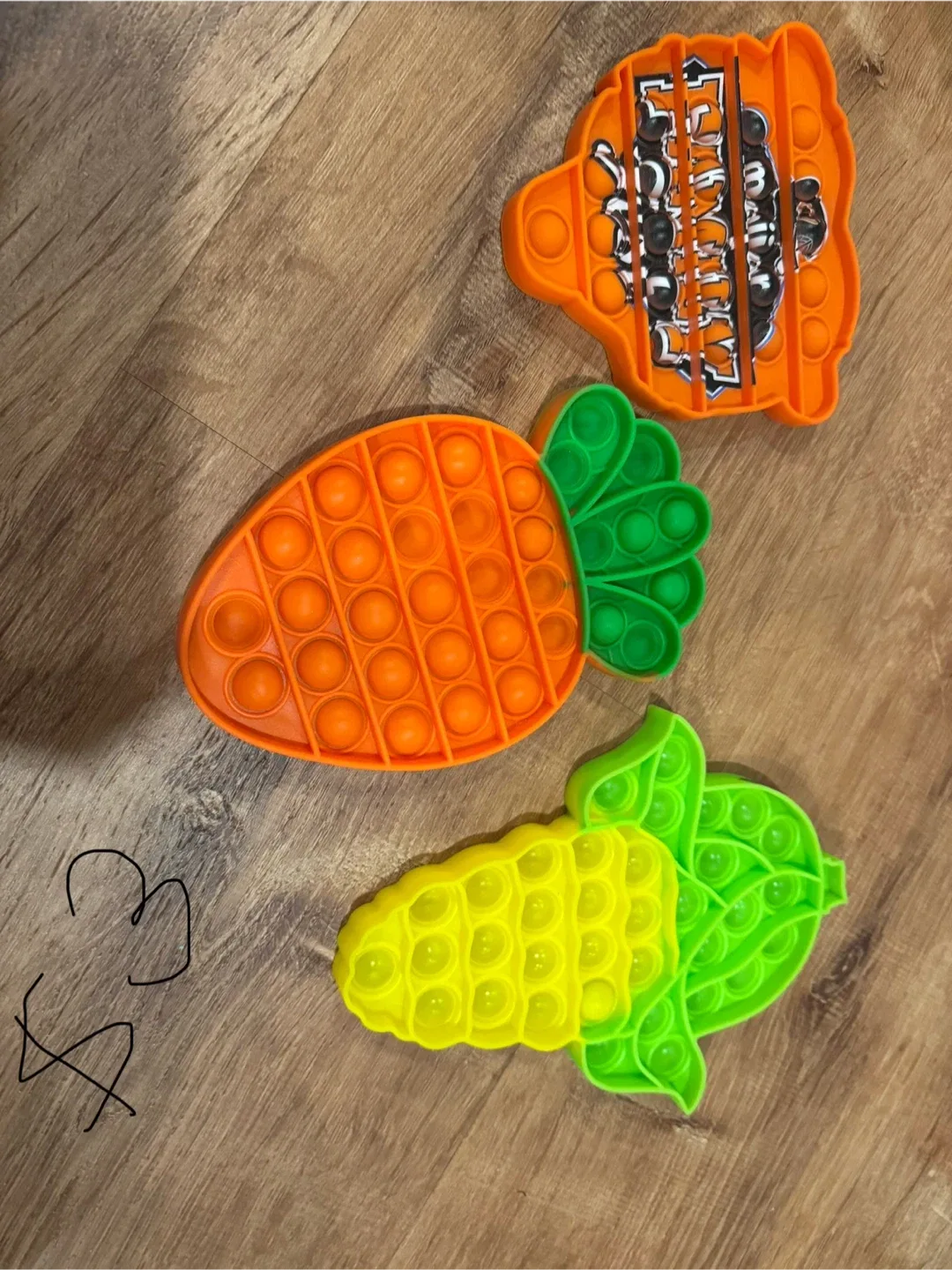 Kids Sensory Balls & Pop It Toys