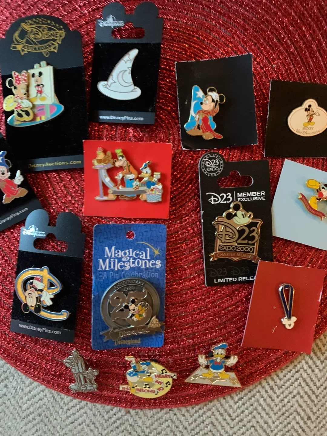Disney Trading Pins Lot image indicator(5)