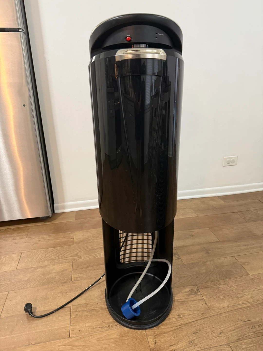 Black Water Dispenser - photo 3