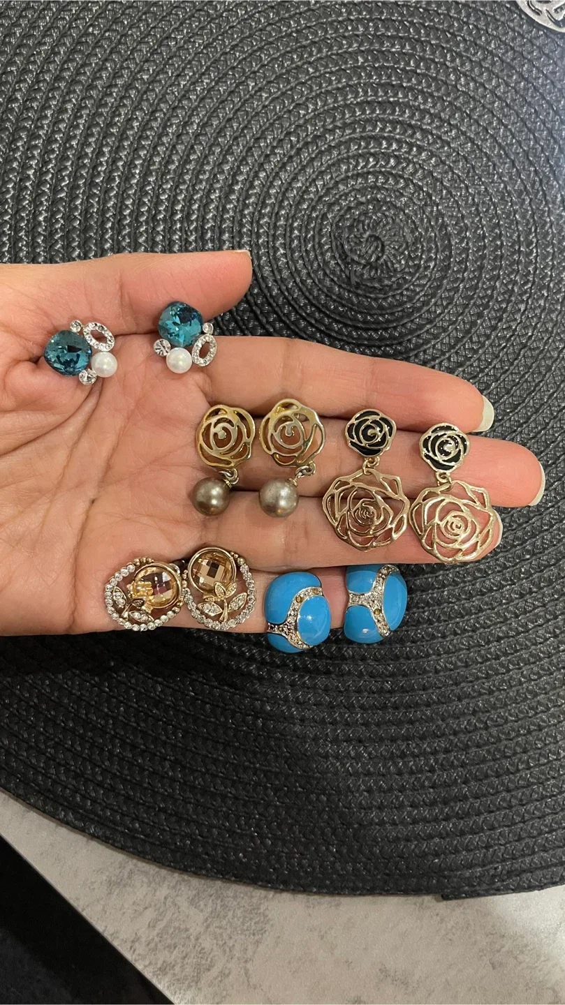 Assorted Costume Earrings and rings image indicator(2)