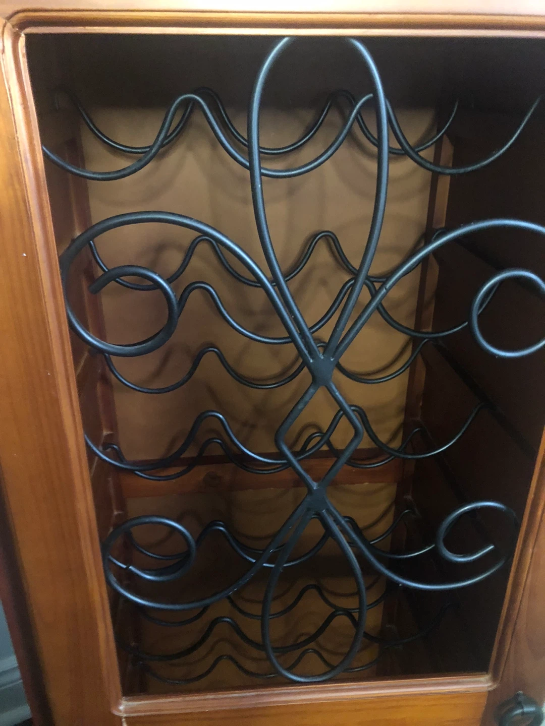 Wooden Wine Cabinet - photo 3