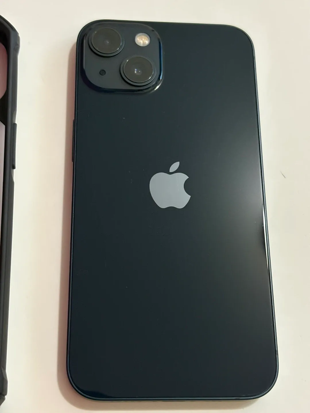 iPhone 13 128GB Midnight + ESR HaloLock Case image indicator(3)