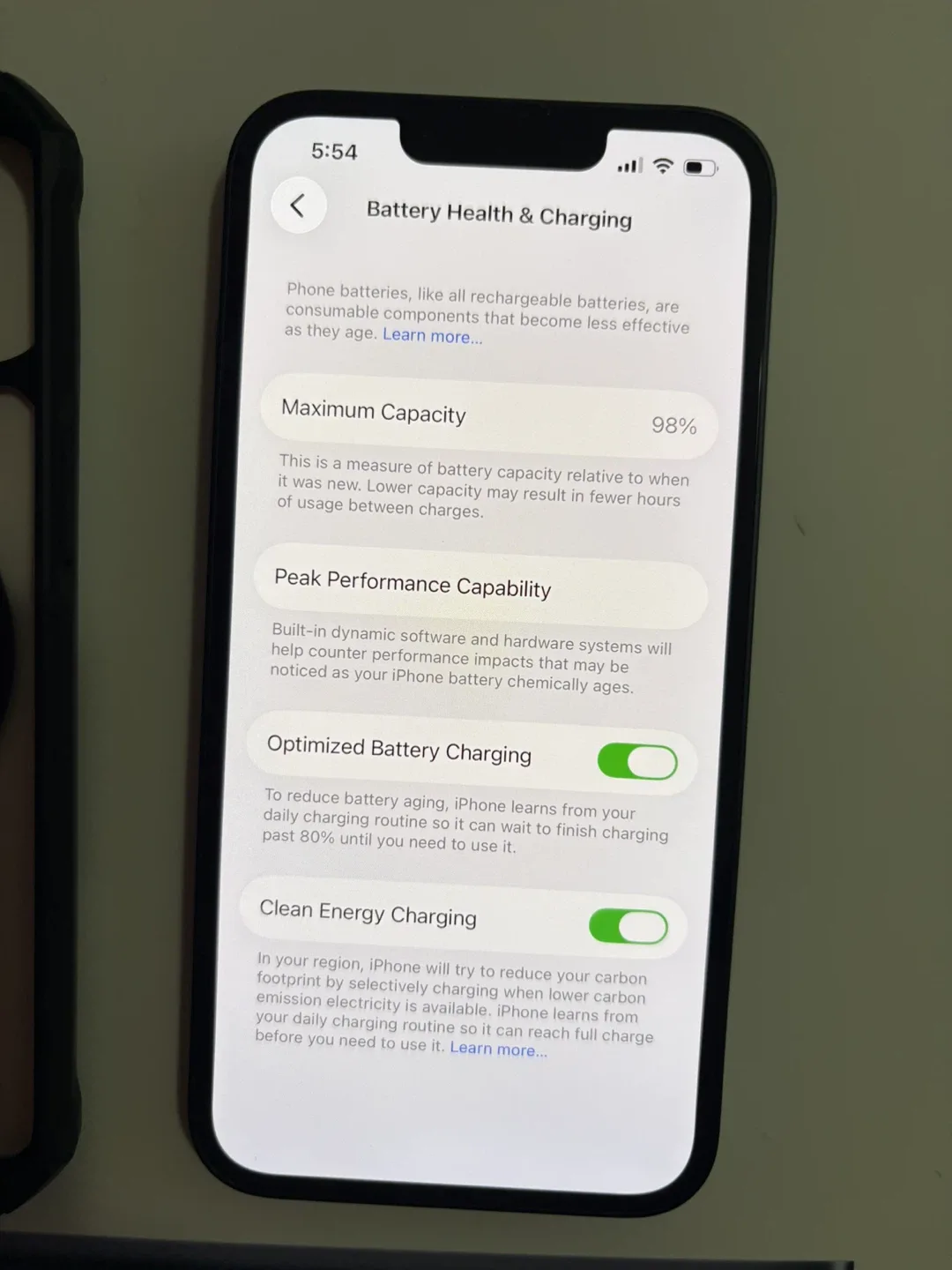 iPhone 13 128GB Midnight + ESR HaloLock Case image indicator(6)