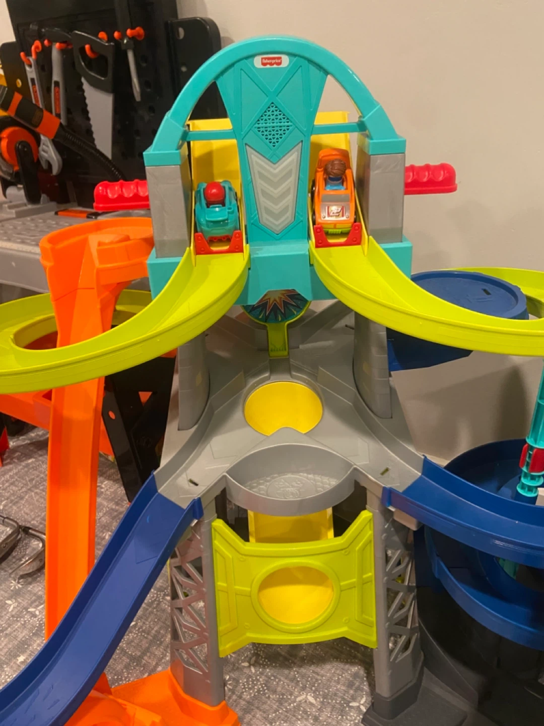 Fisher-Price Little People Launch & Loop Raceway - photo 2