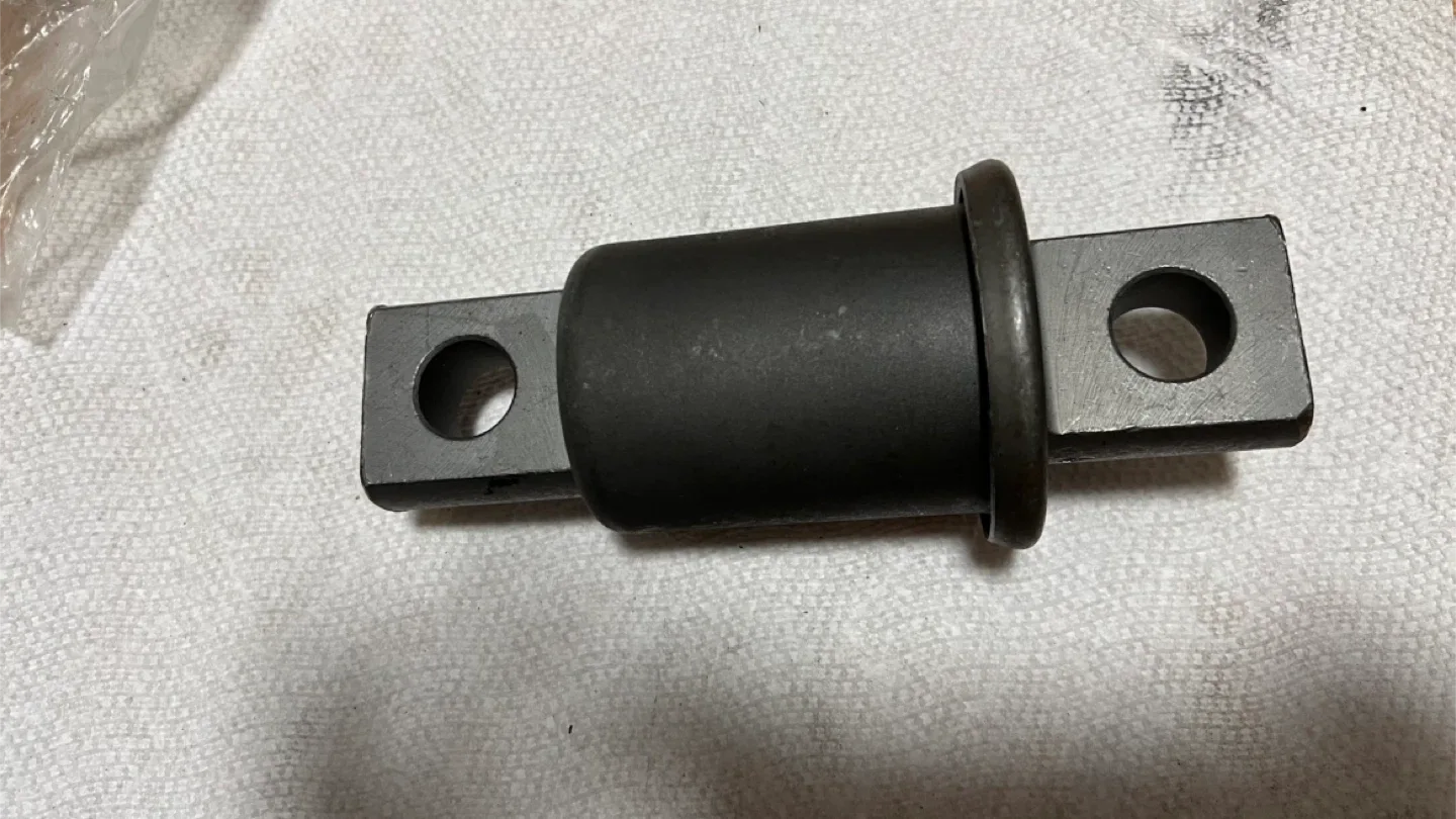 Paccar P52296 Bushing-Rubber Can w/Anti Buje LAL image indicator(4)