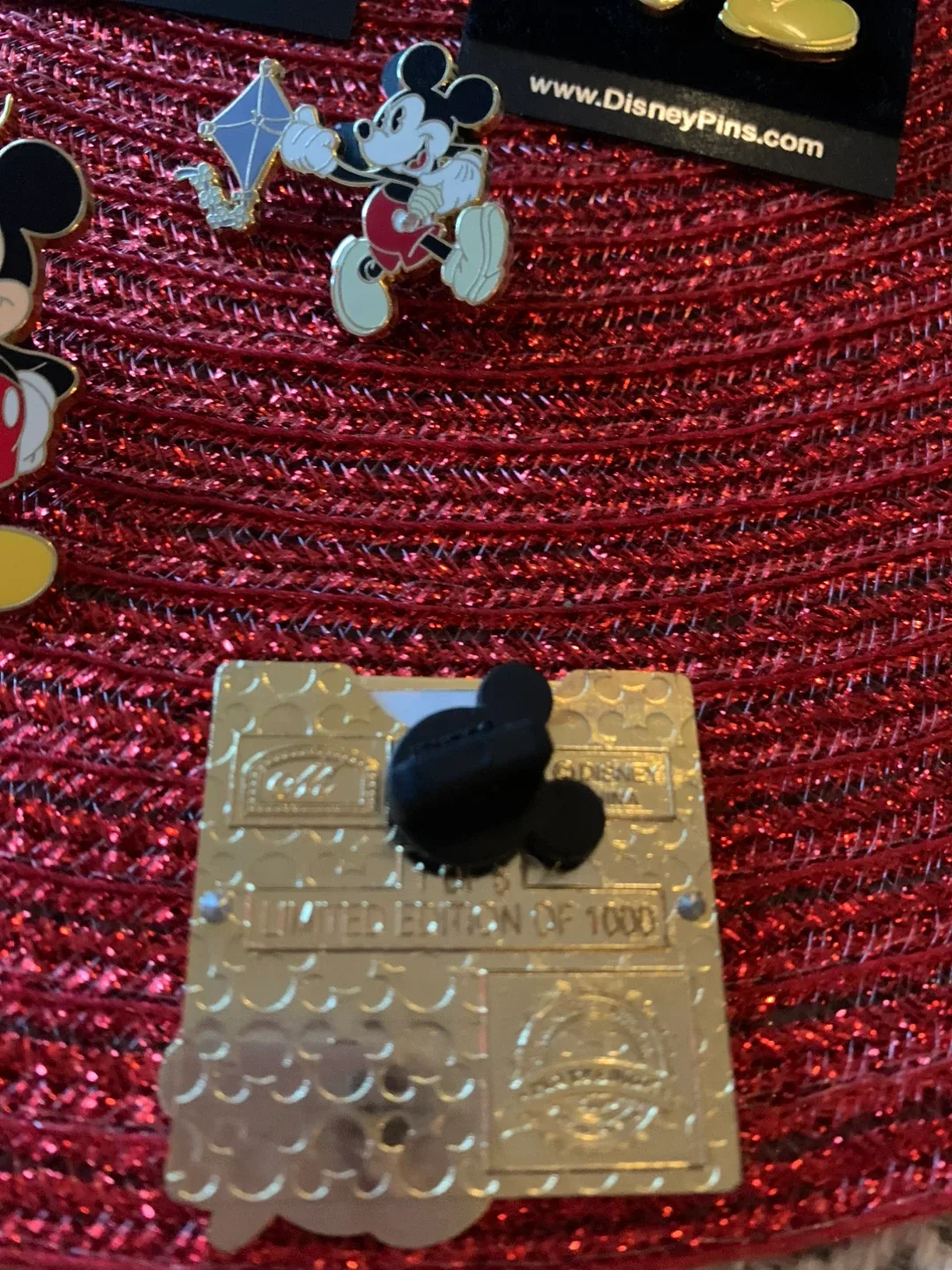 Disney Collectible Pins - Mickey Mouse & More! image indicator(5)