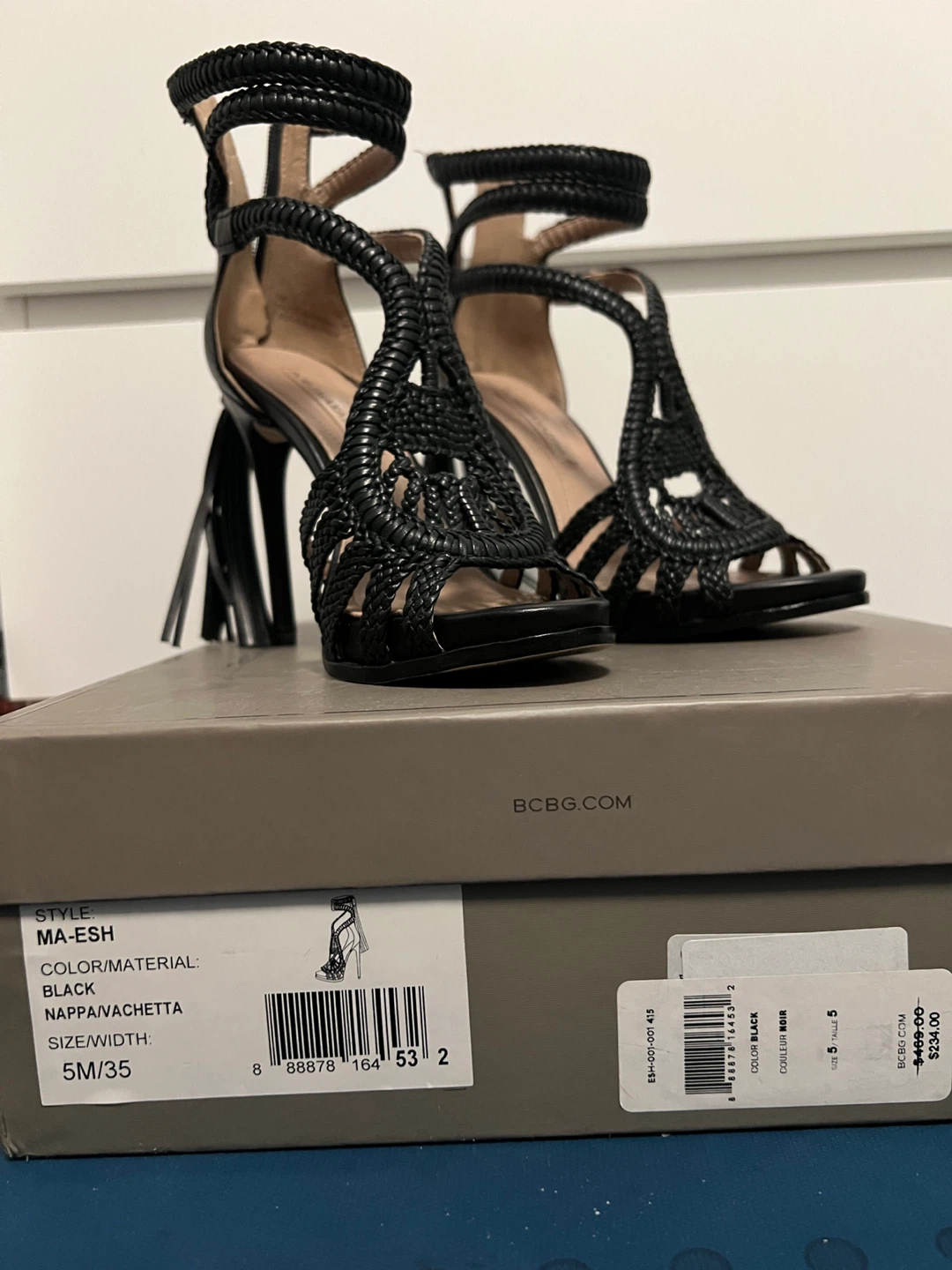 BCBG Black Woven Heels, Size 5 - photo 2
