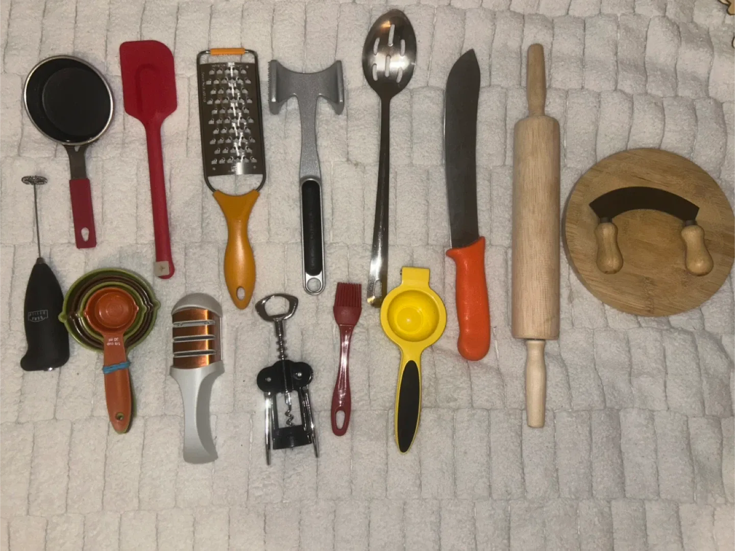 Kitchen Utensil Set thumbnail