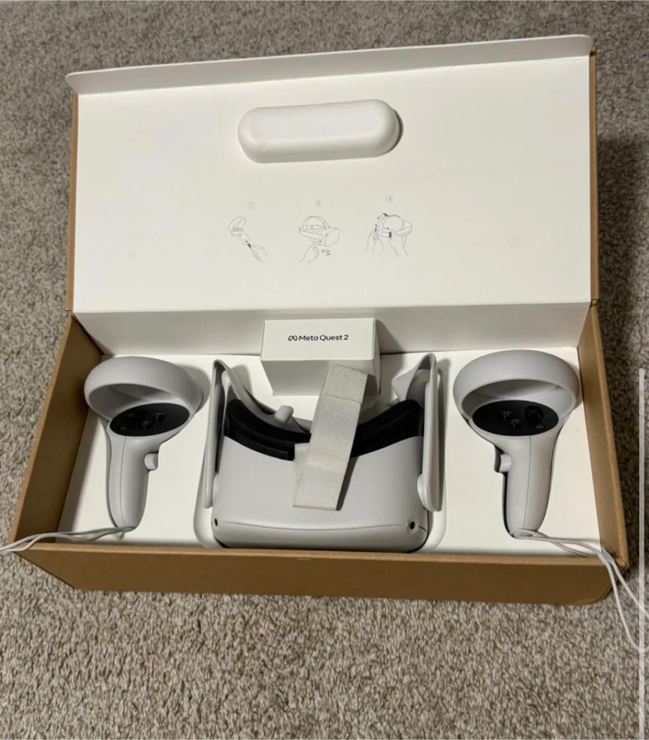 Meta Quest 2 128 GB VR Headset - Like New! image indicator(4)