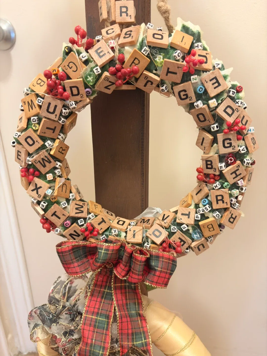 Scrabble handmade Tile Wreath image indicator(2)