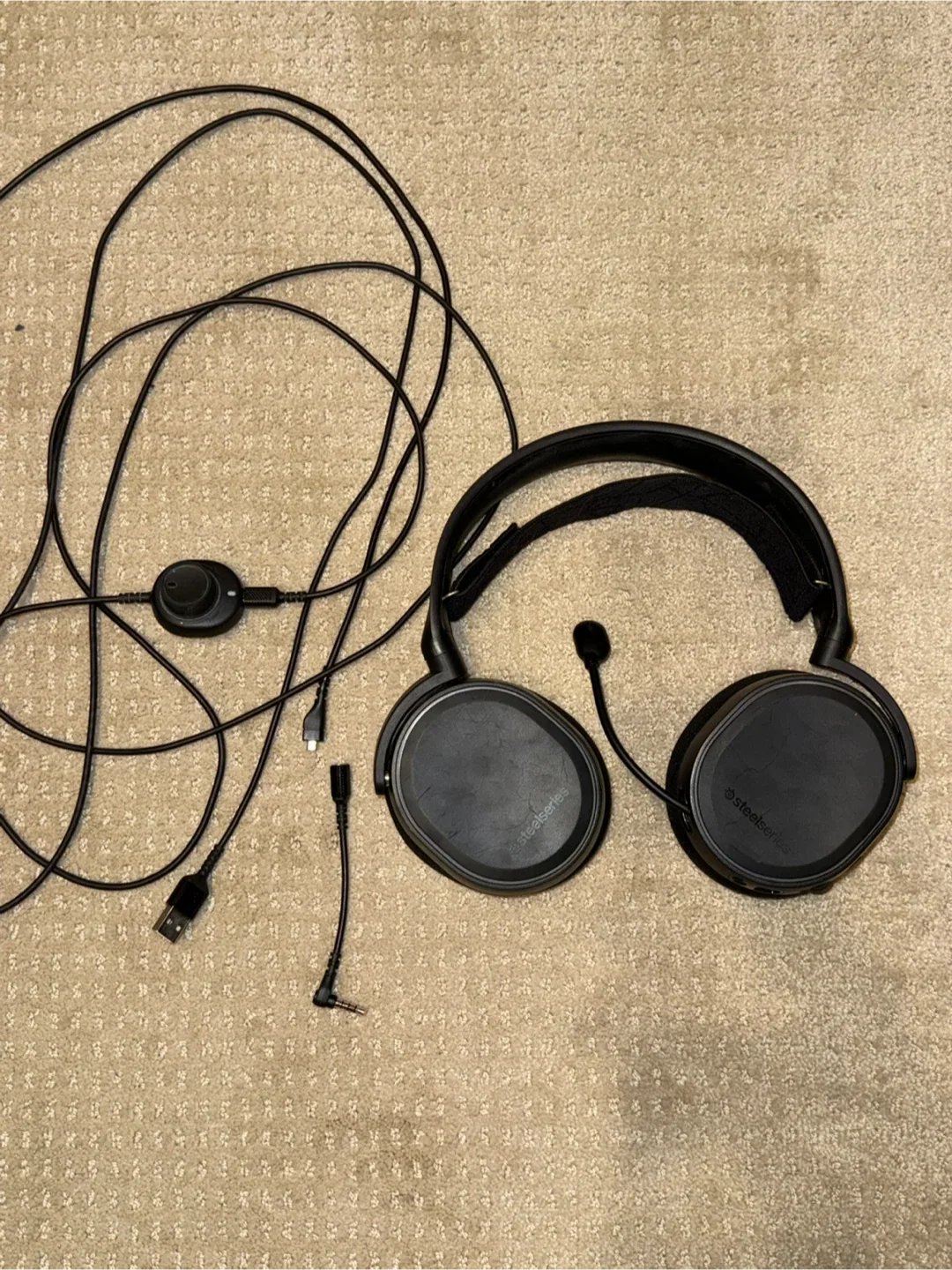 Gaming PC setup image indicator(3)