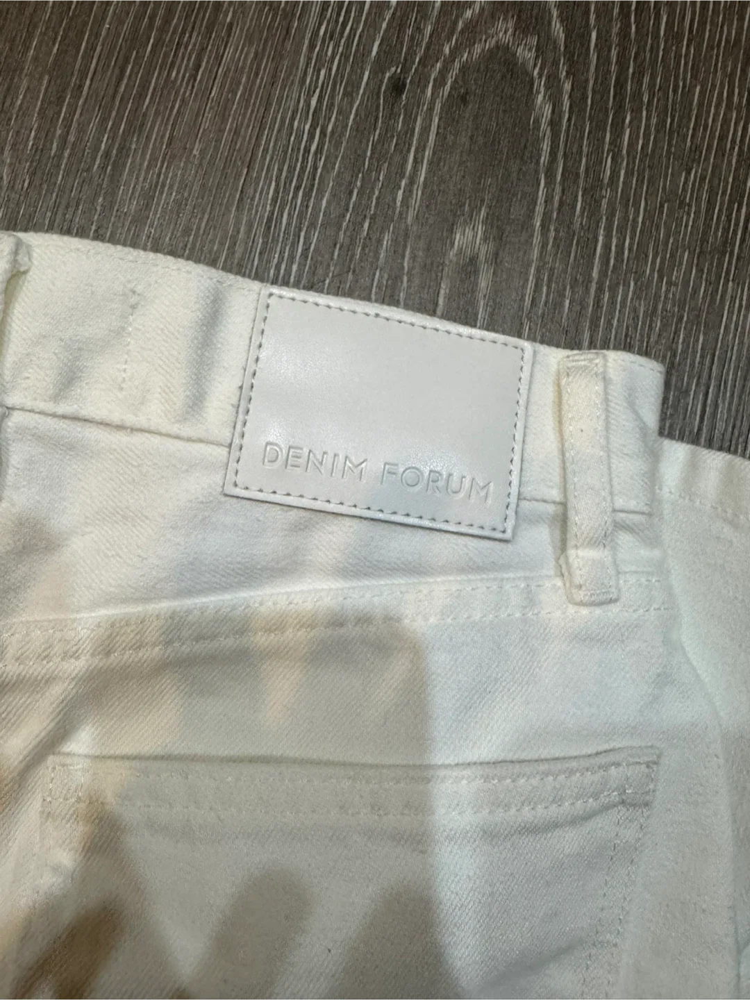 Denim Forum White Denim Skirt image indicator(2)