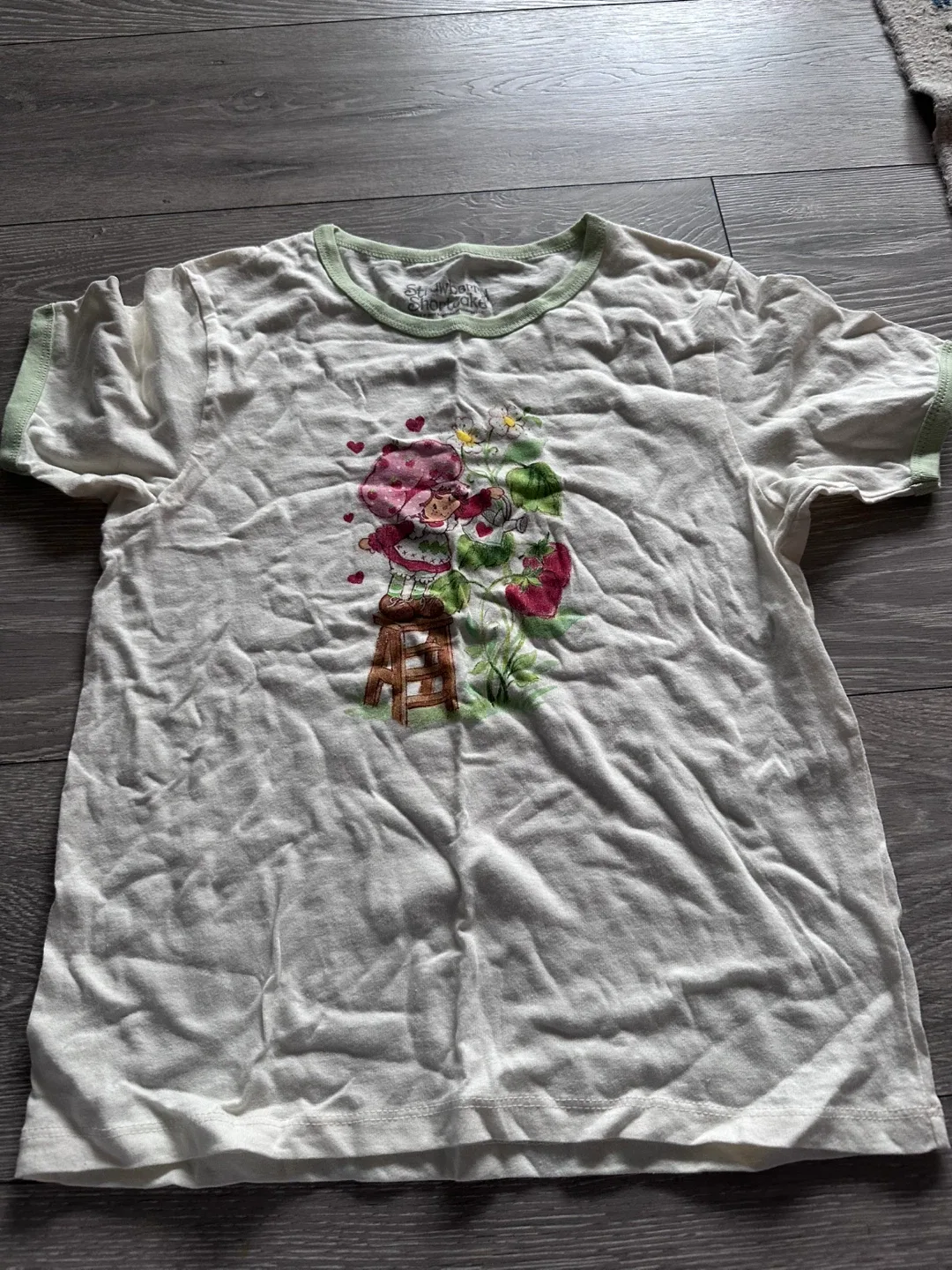 Strawberry Shortcake T-Shirt - Size L