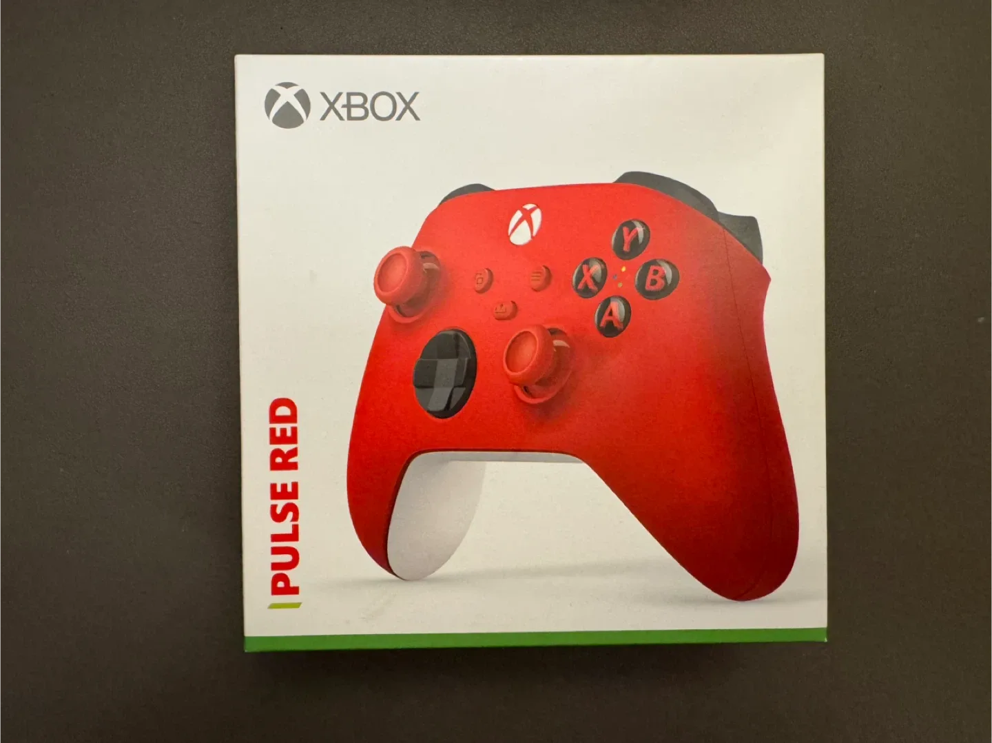 New Xbox Series S Console + 2 Controllers image indicator(4)