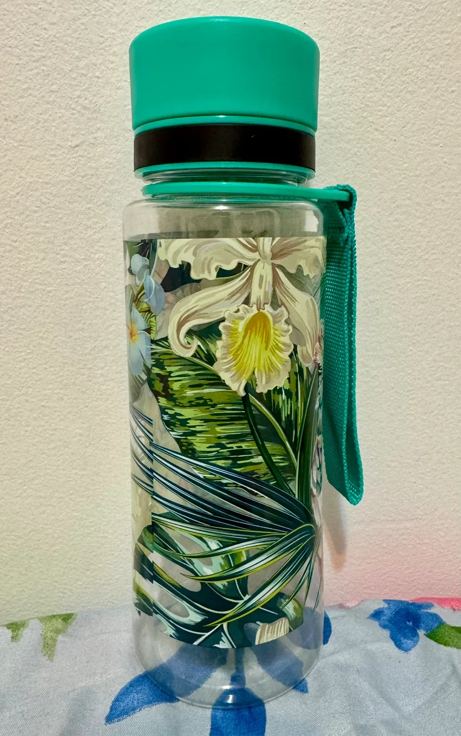 Floral Print Water Bottle with Green Lid
