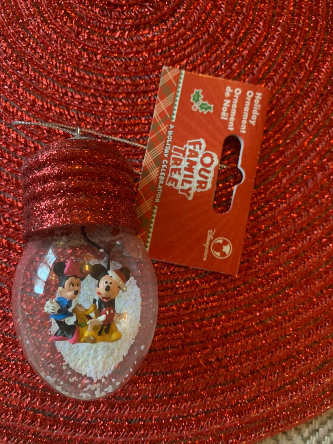 Disney Store Mickey & Minnie Ornament image indicator(2)