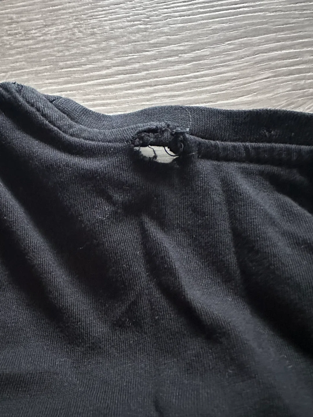 NBA Toronto Raptors T-Shirt - Size M image indicator(3)