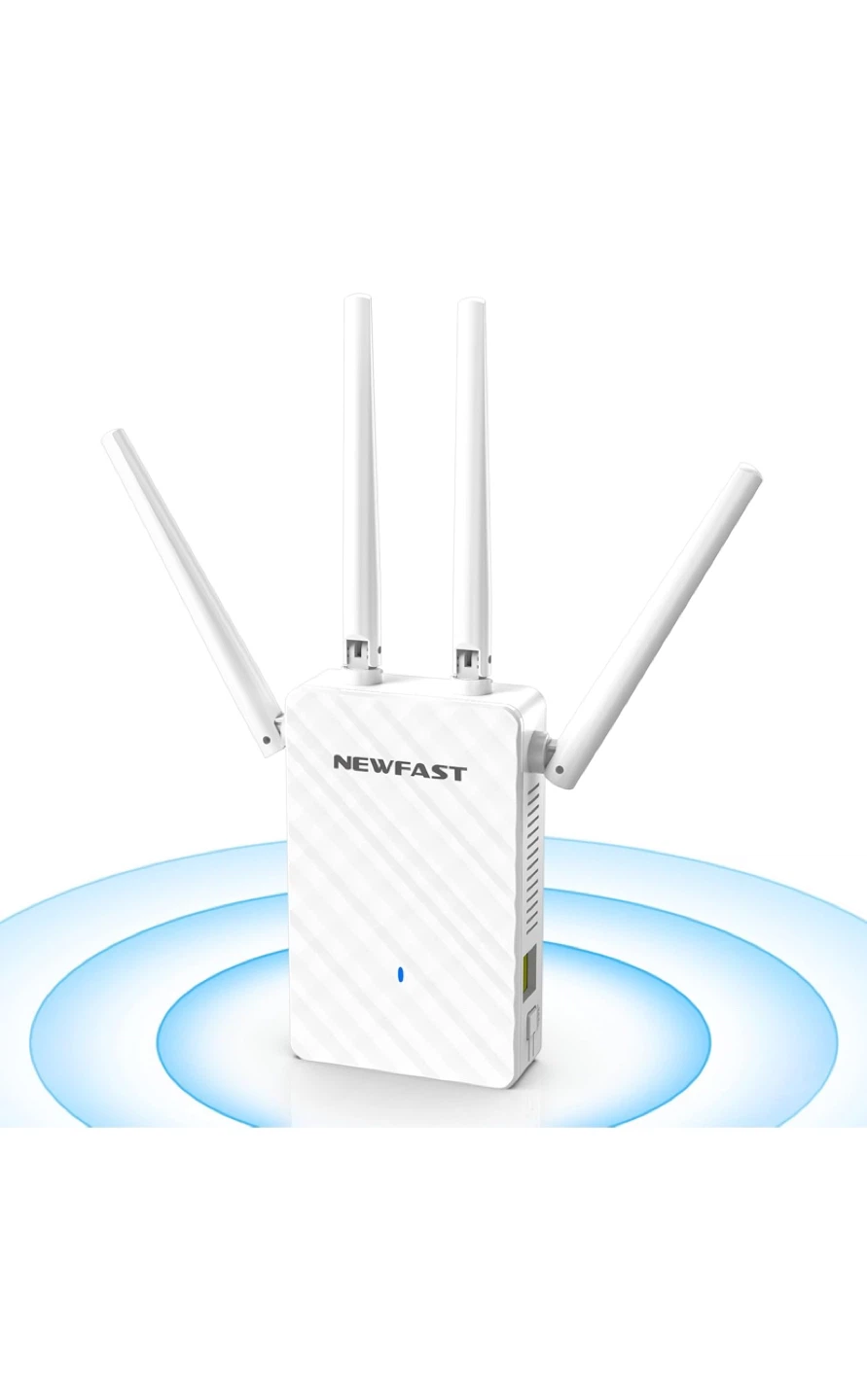 NEWFAST WiFi Extender/Repeater - Like New!