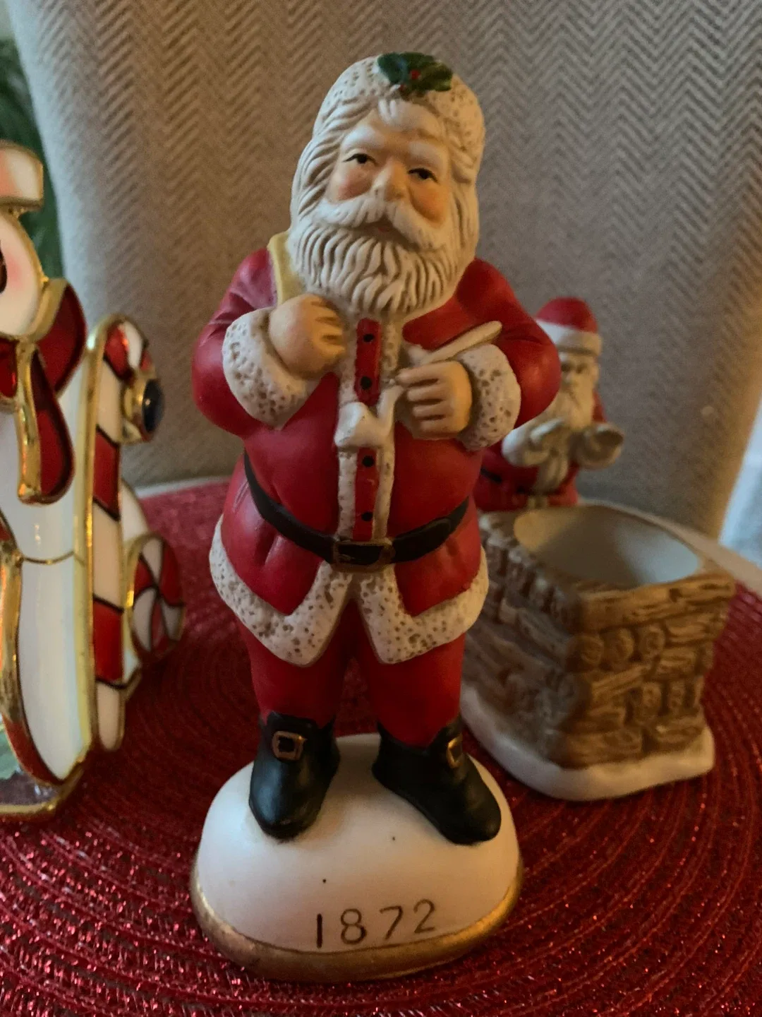 Christmas Figurines & Tealight holders image indicator(2)