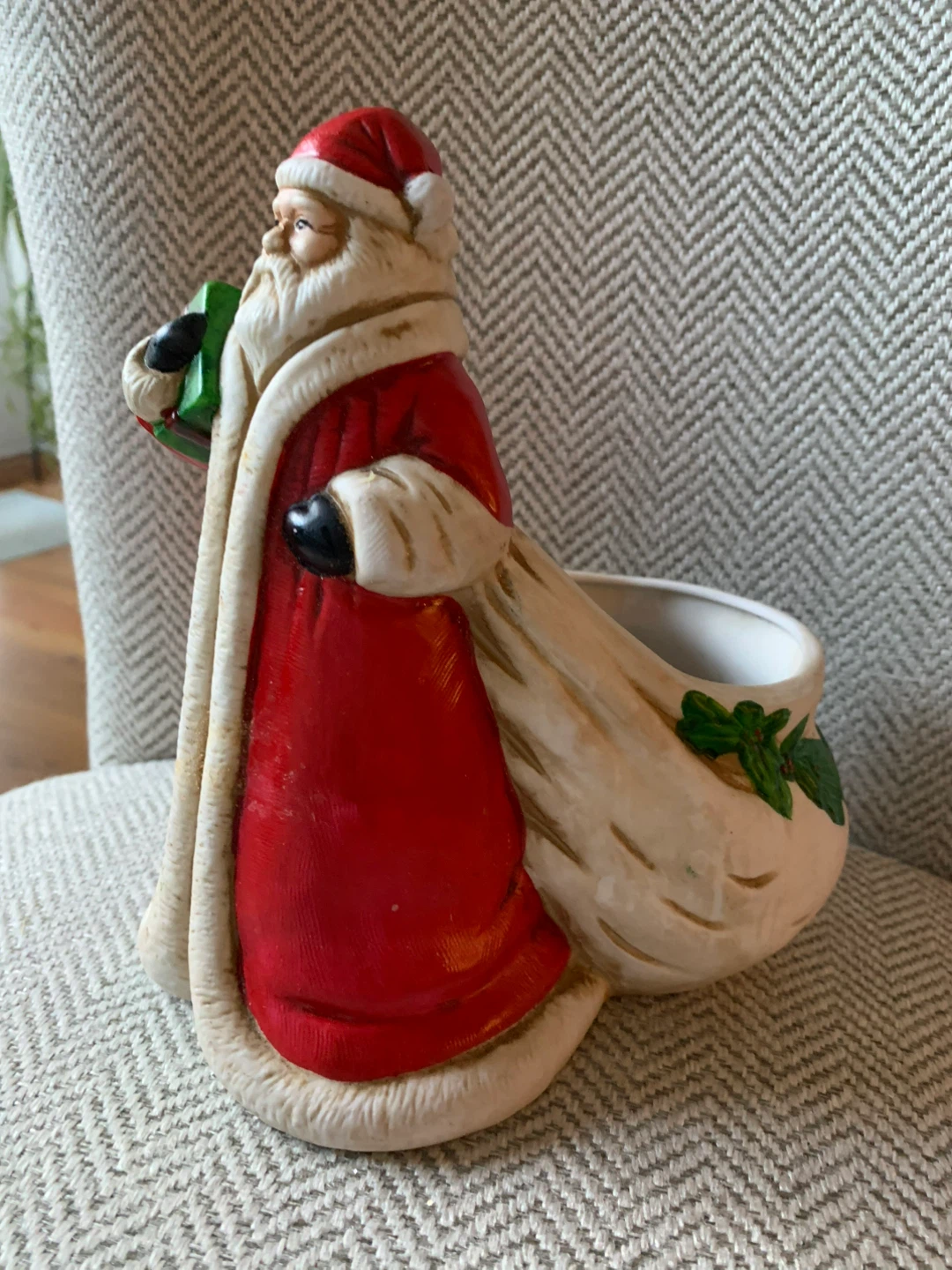Claire Burke 1990 Santa Planter - photo 3