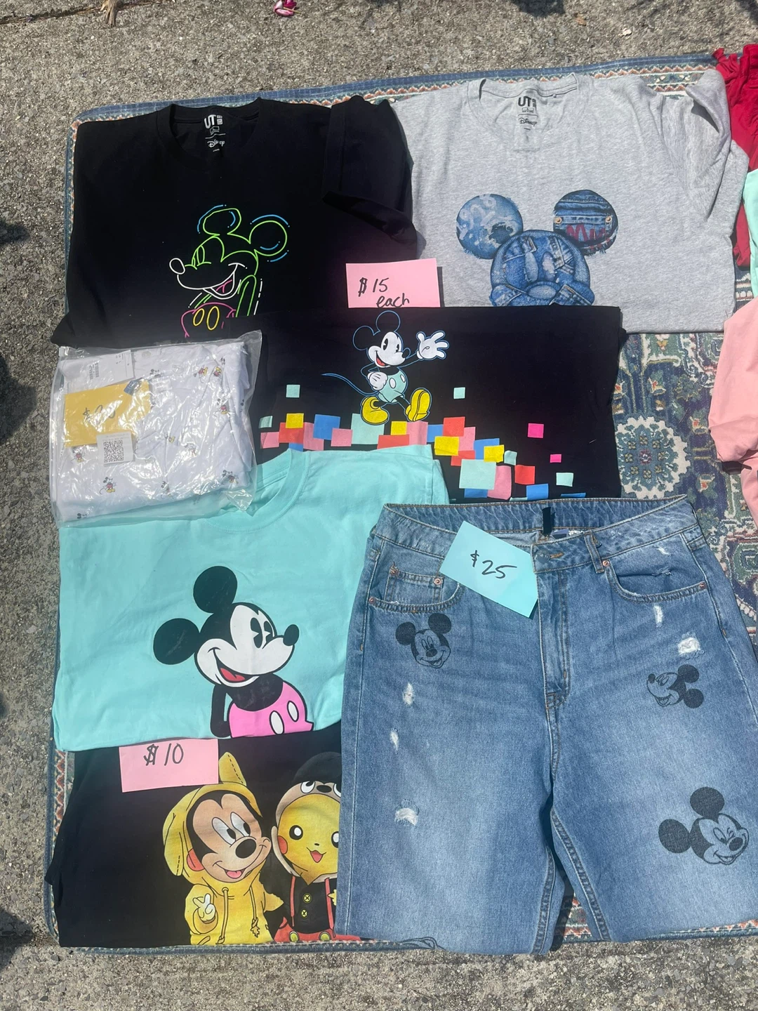 Disney Mickey Mouse UT Graphic T-shirts & Jeans