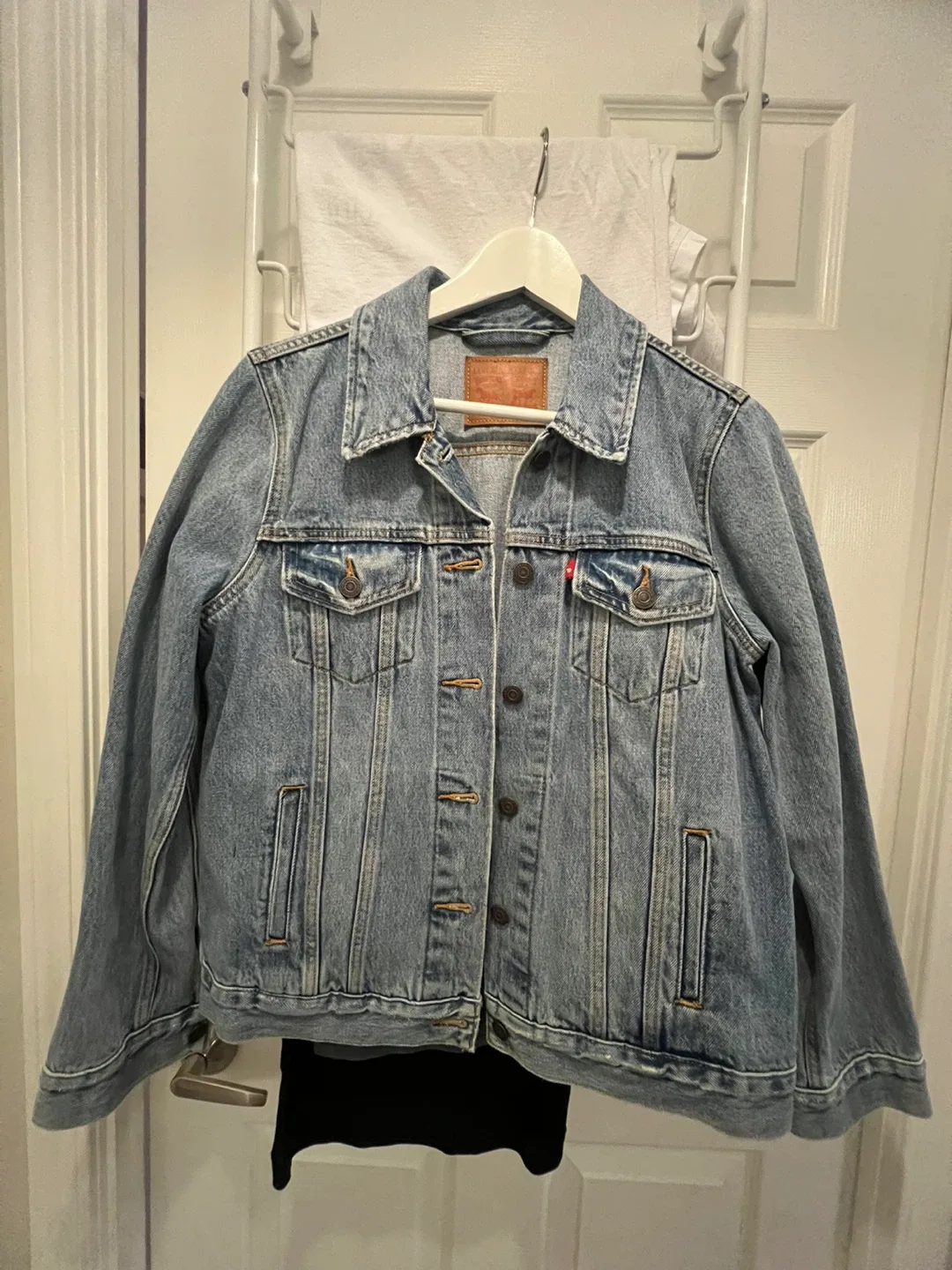 Levi's Denim Trucker Jacket - Size M