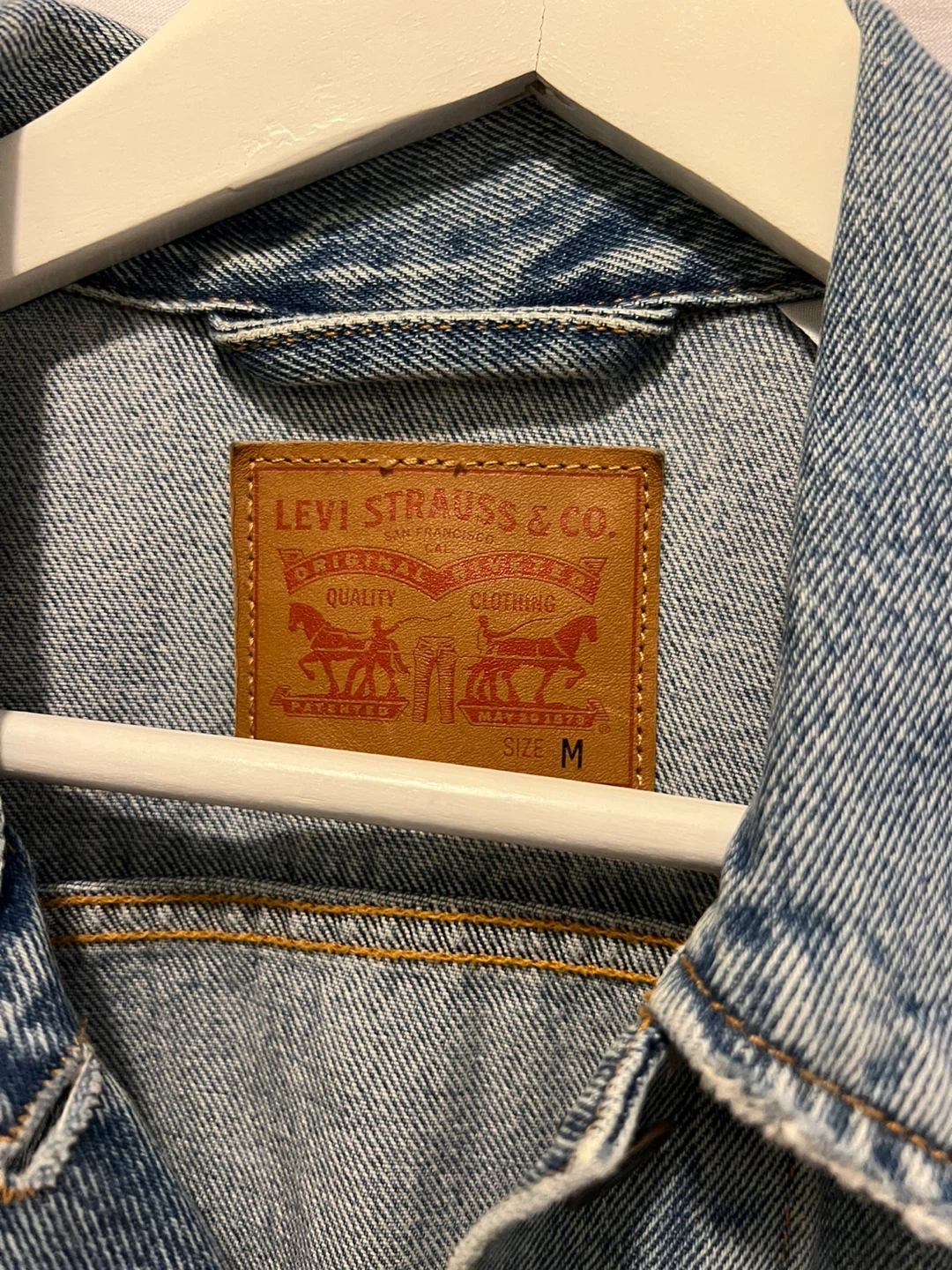 Levi's Denim Trucker Jacket - Size M - photo 3