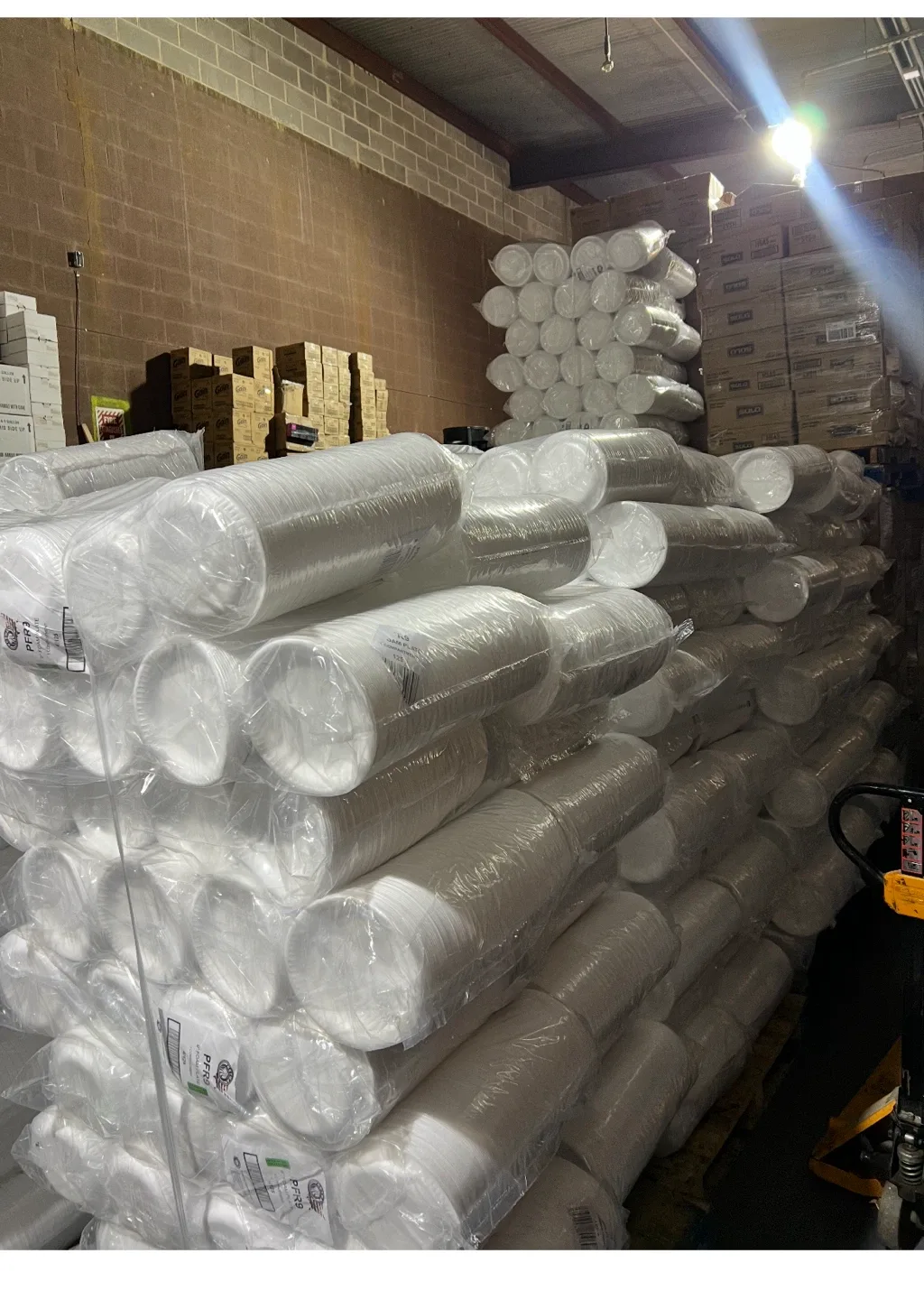 Disposable foam plates 9” image indicator(2)