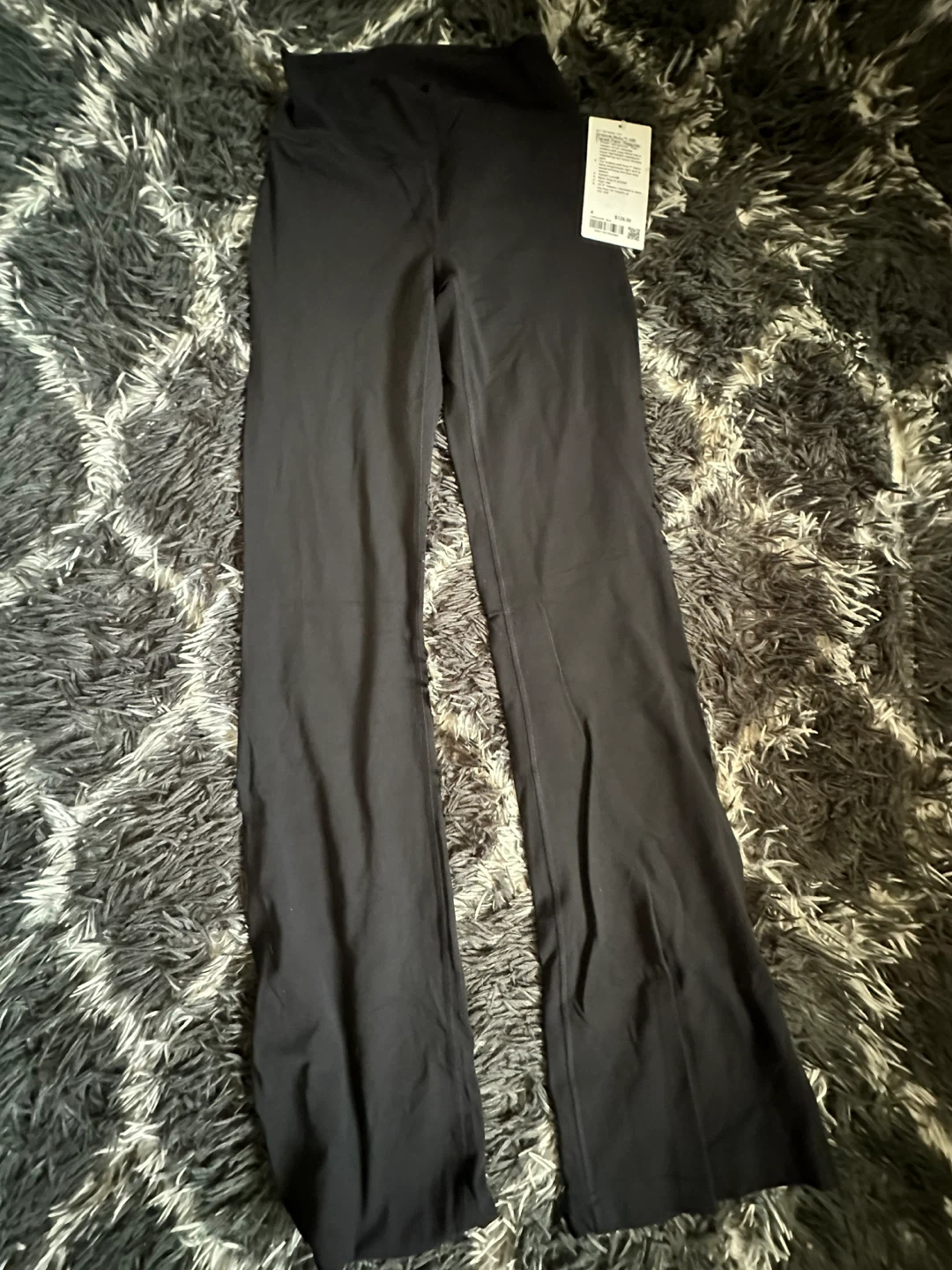 Lululemon Groove Nulu HR Flared Pant - Size 4